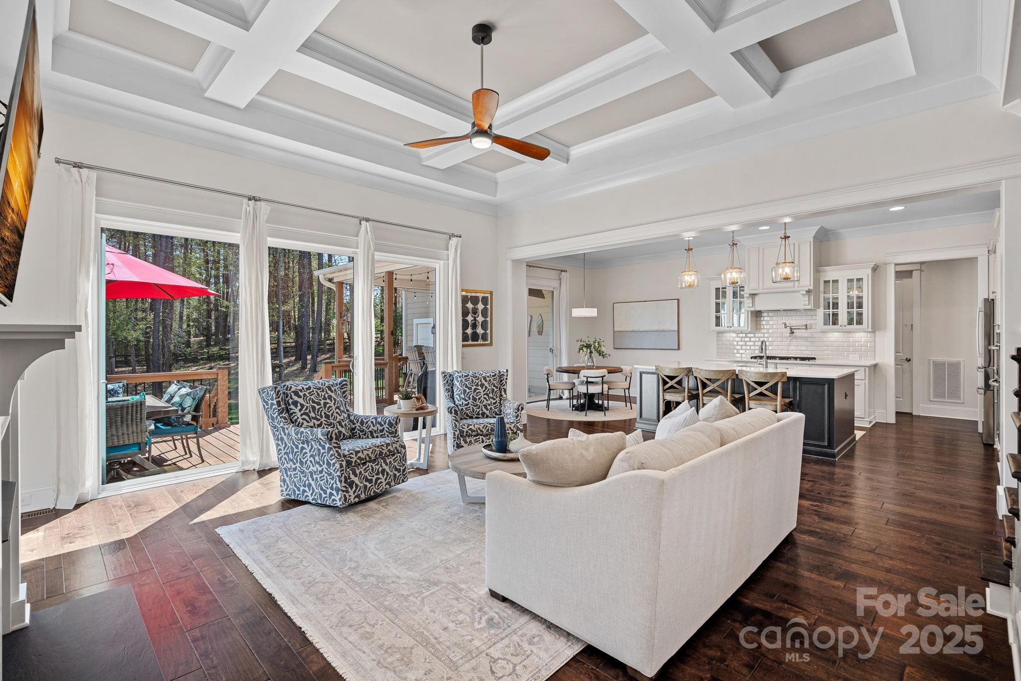 118 Grasshopper Circle