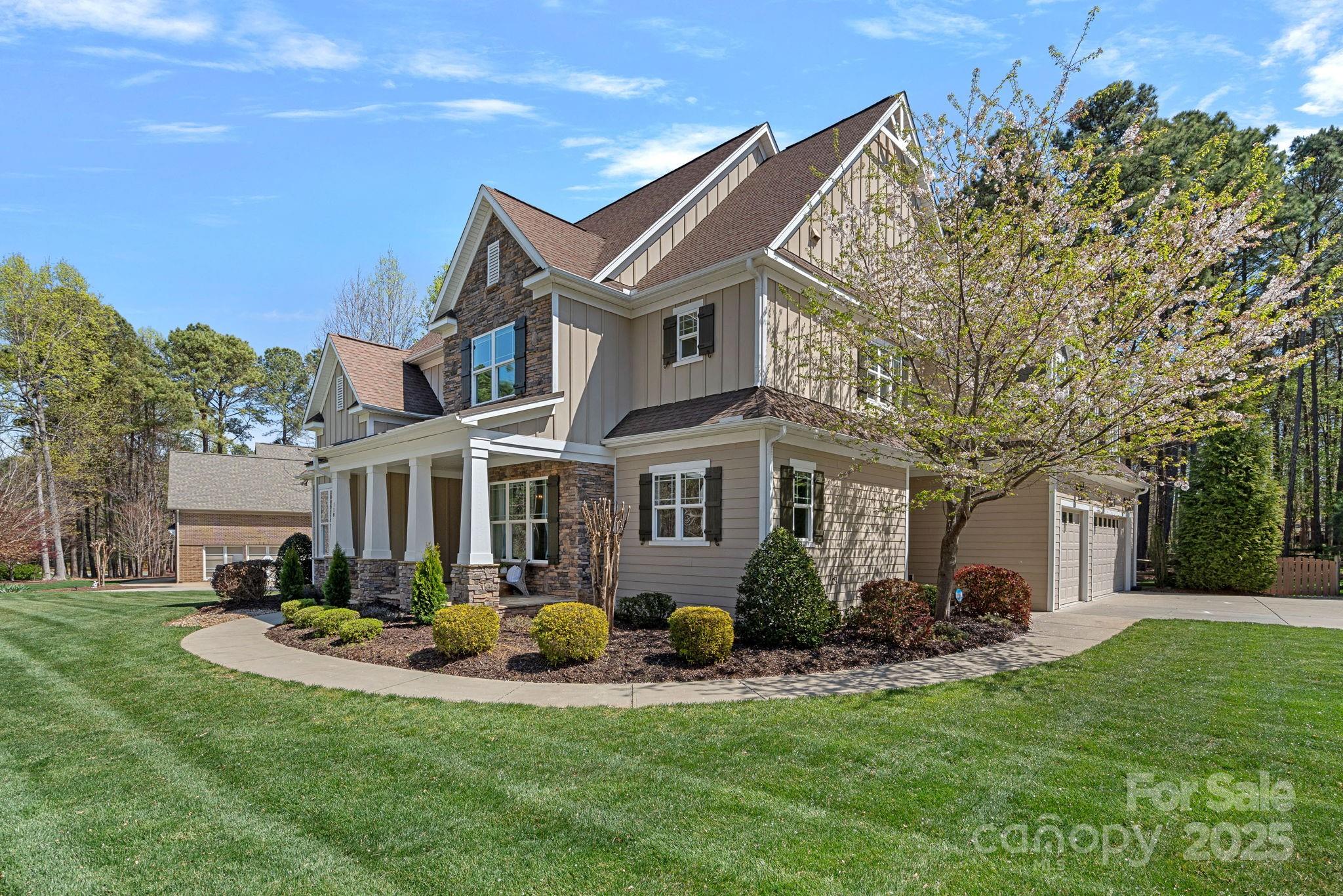 118 Grasshopper Circle