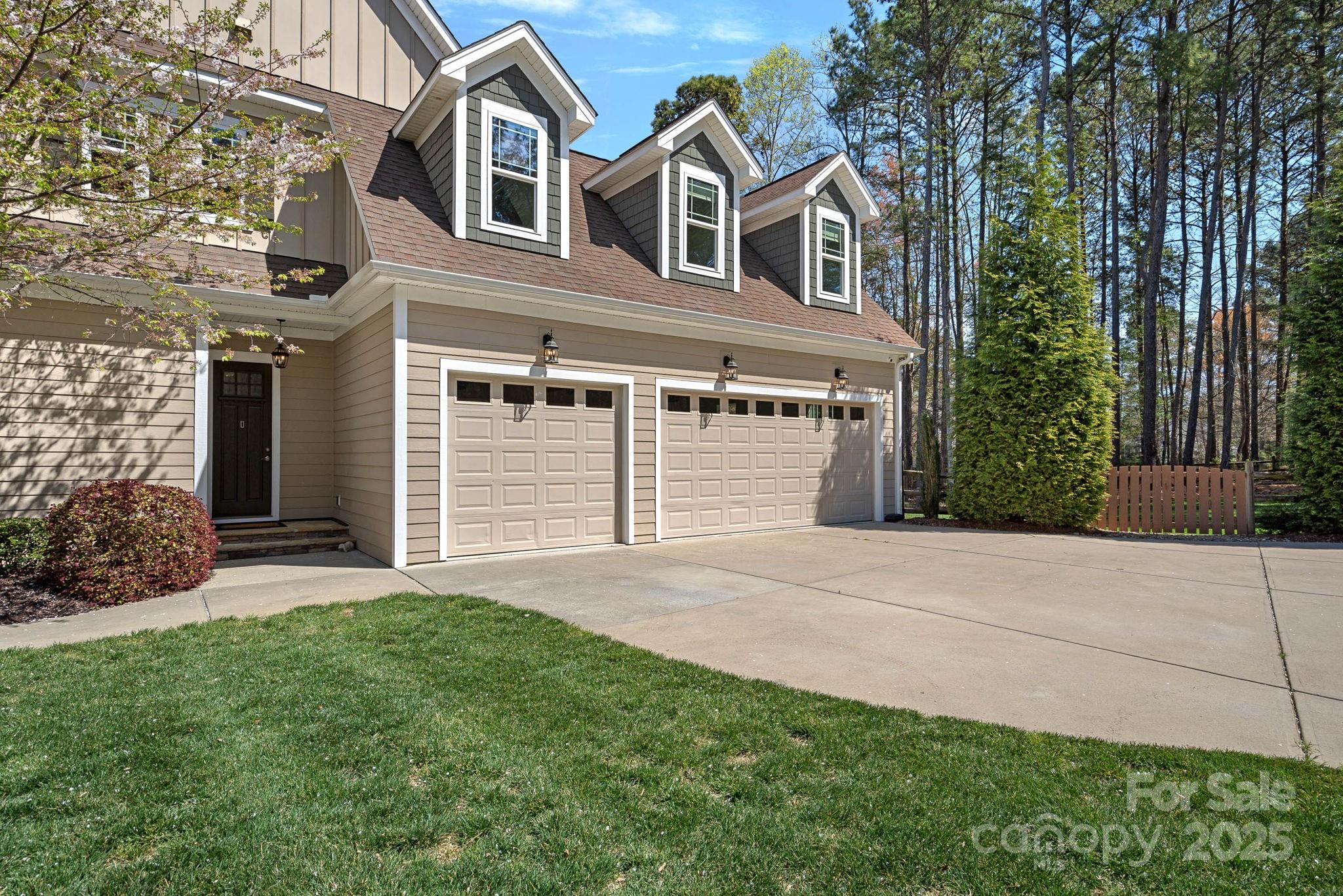 118 Grasshopper Circle