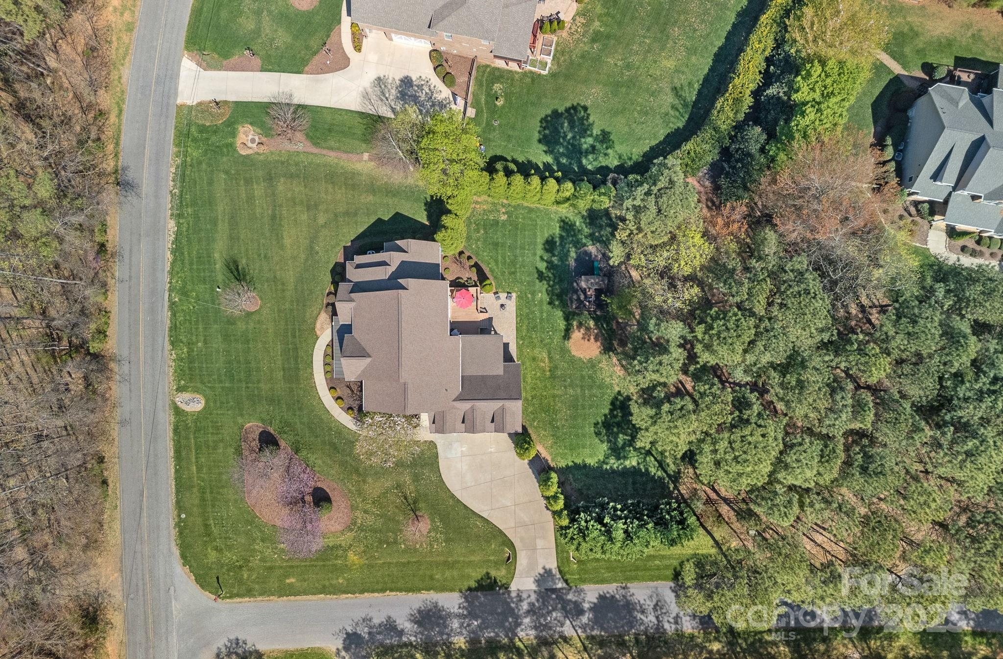 118 Grasshopper Circle