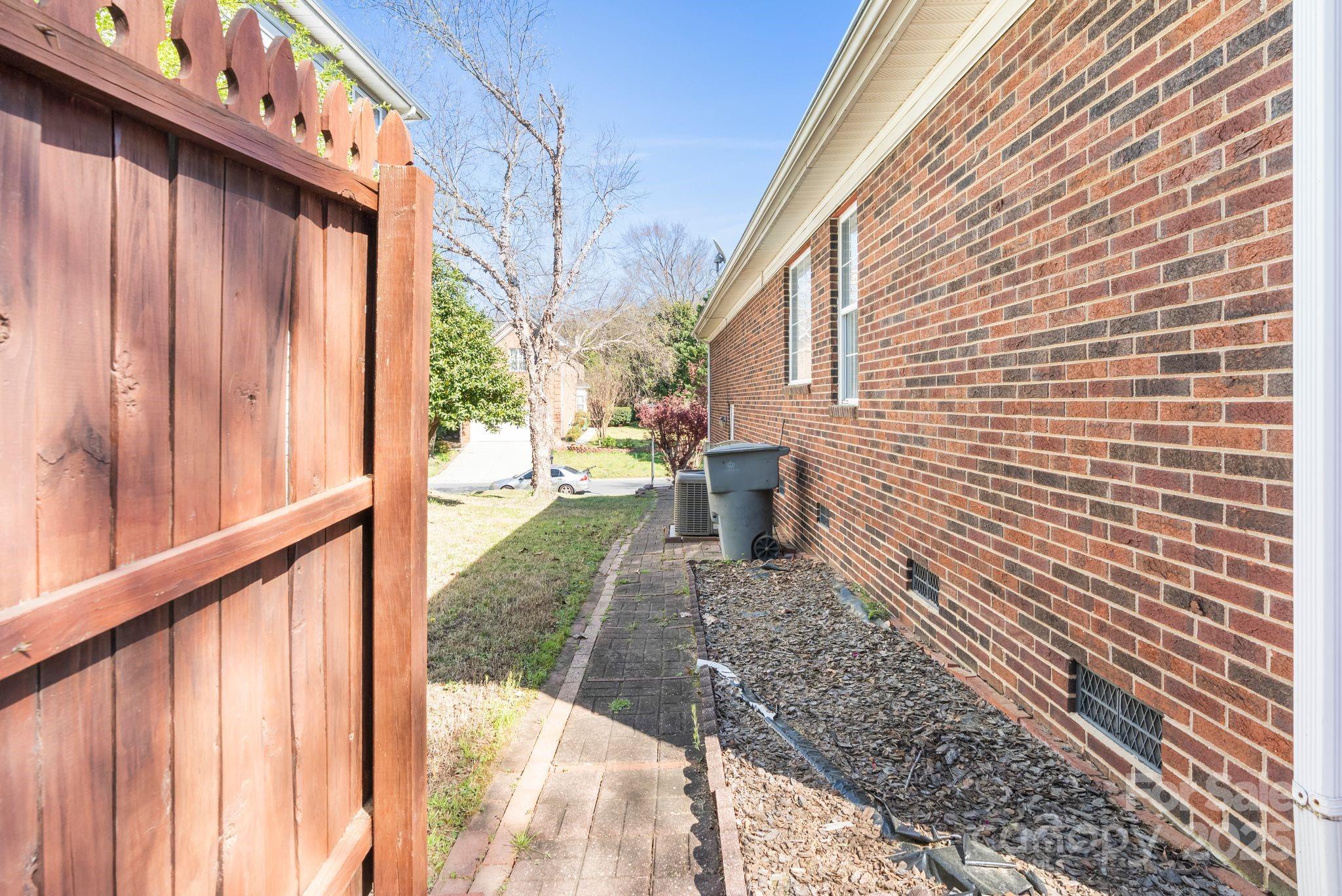 10436 Misty Ridge Lane