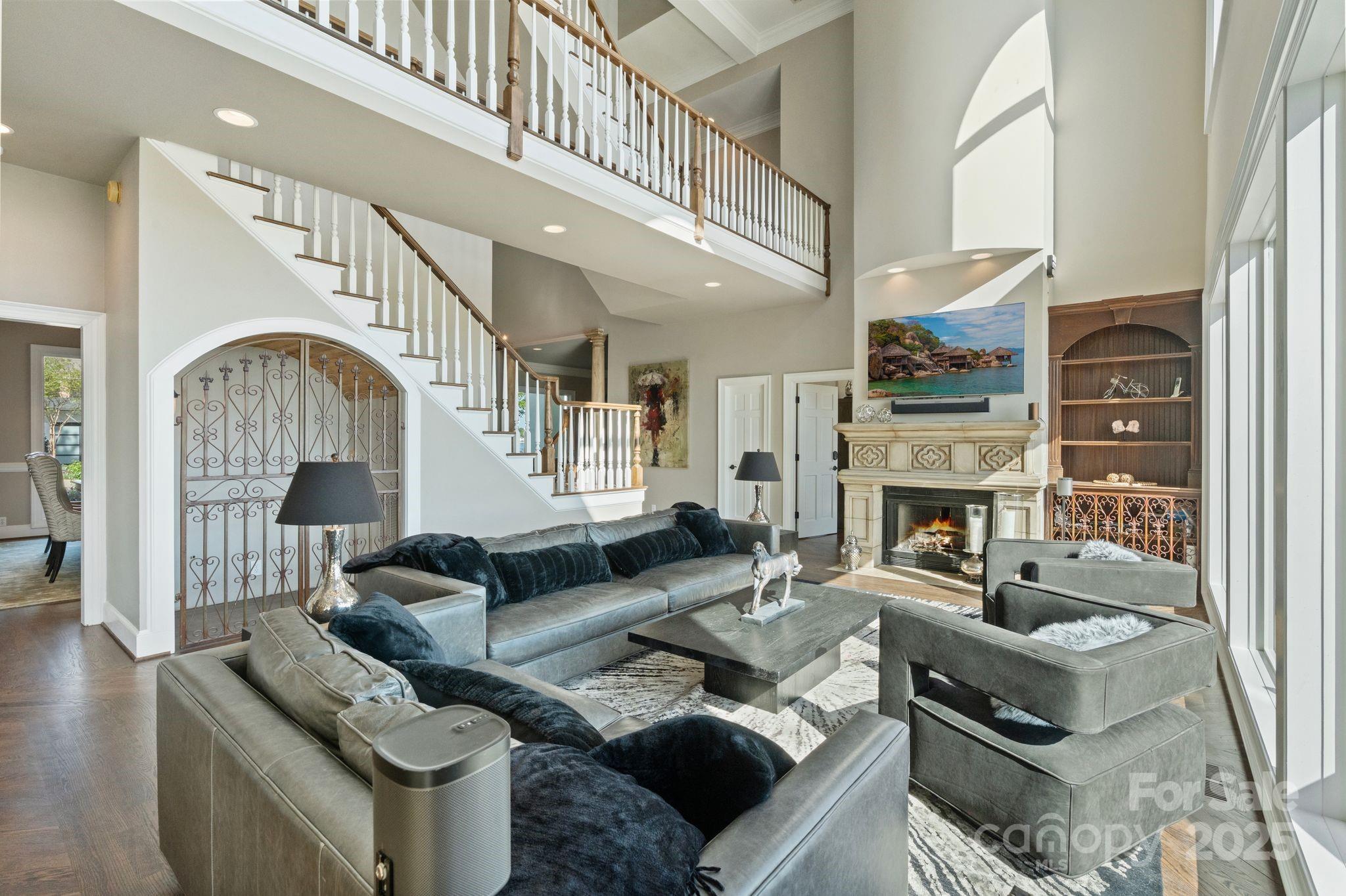 114 Ventana Court