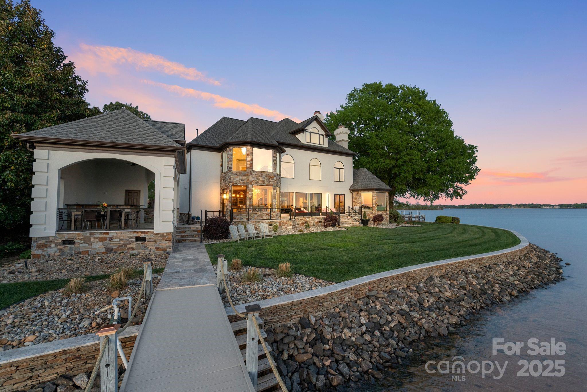 114 Ventana Court