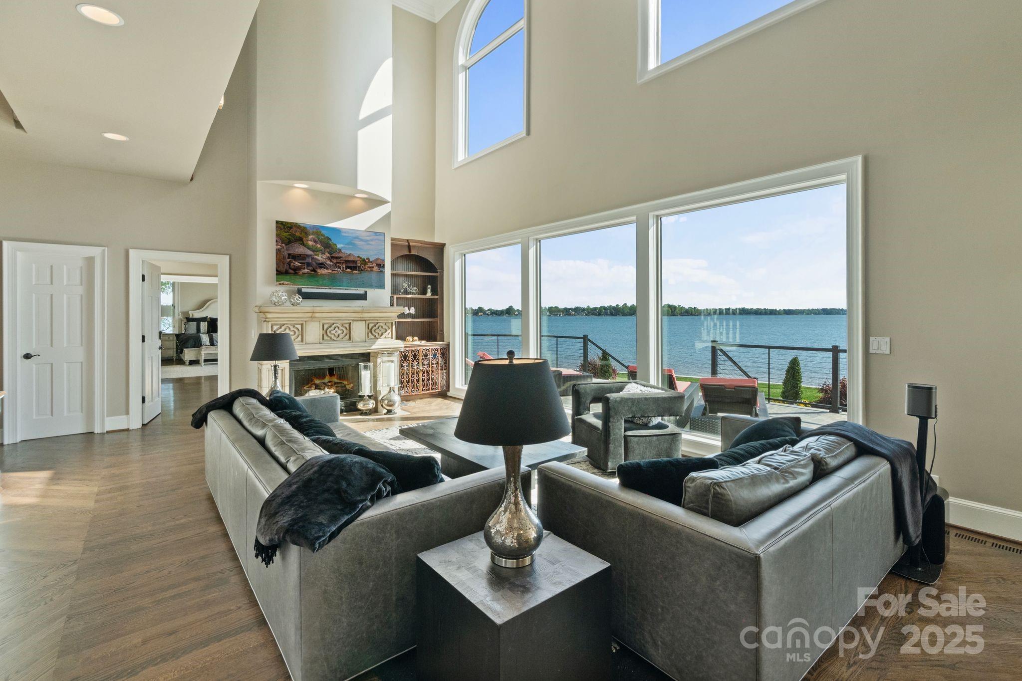 114 Ventana Court