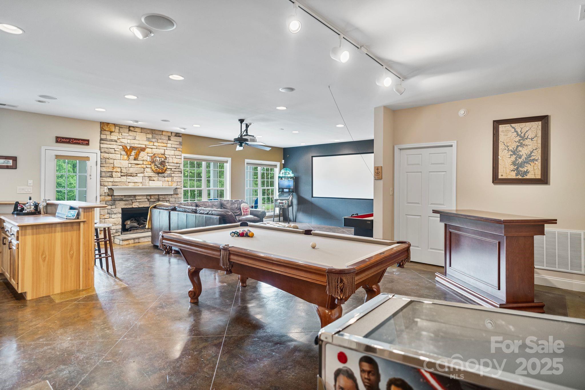 7471 Barfield Lane