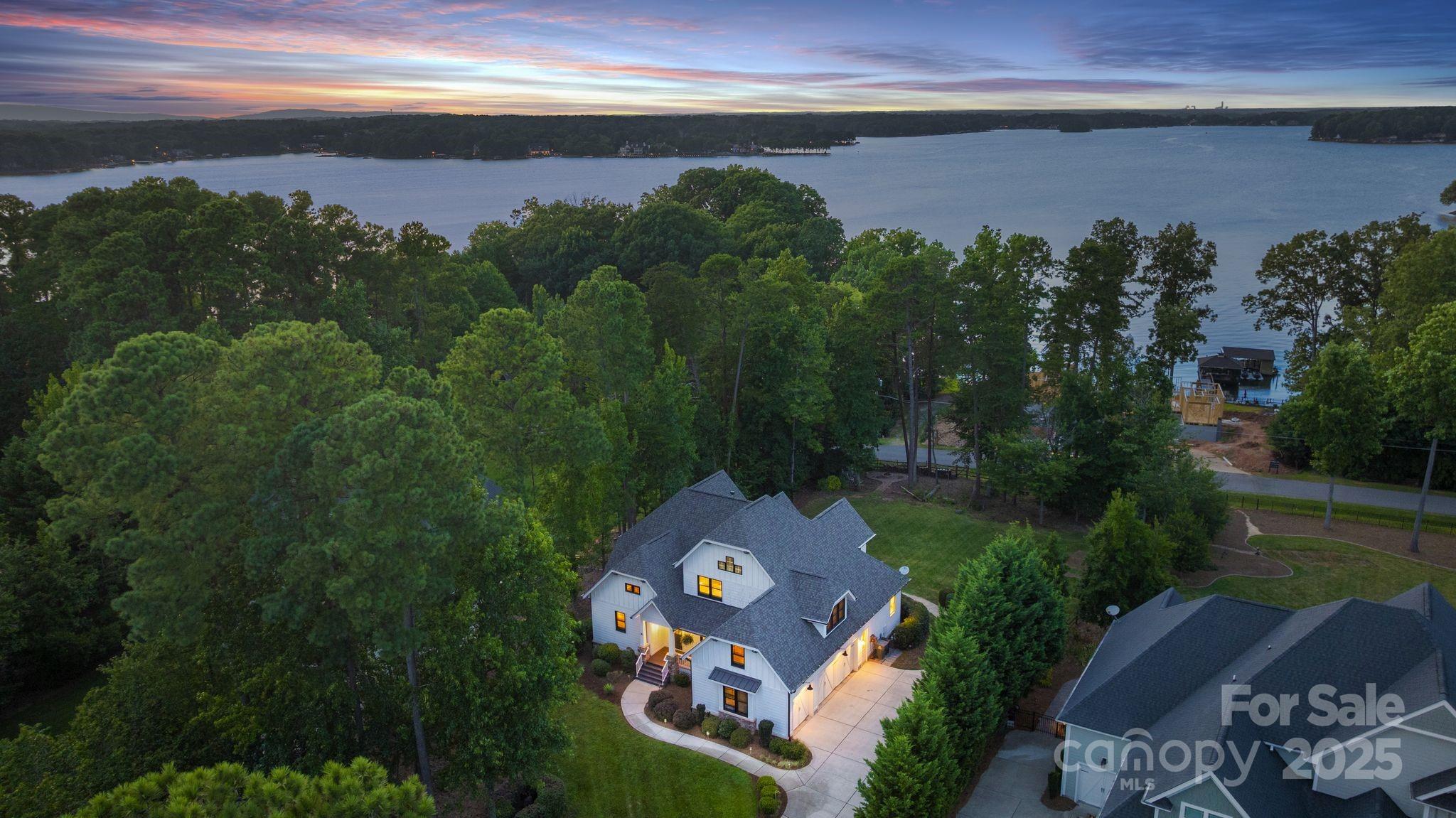 140 Tuskarora Point Lane