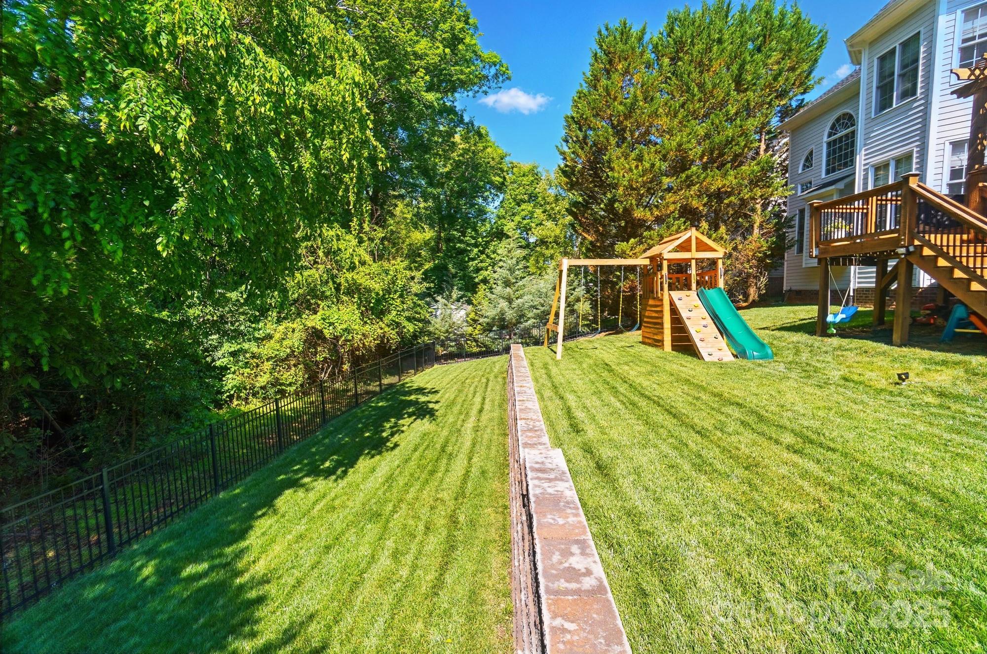 7722 Garnkirk Drive