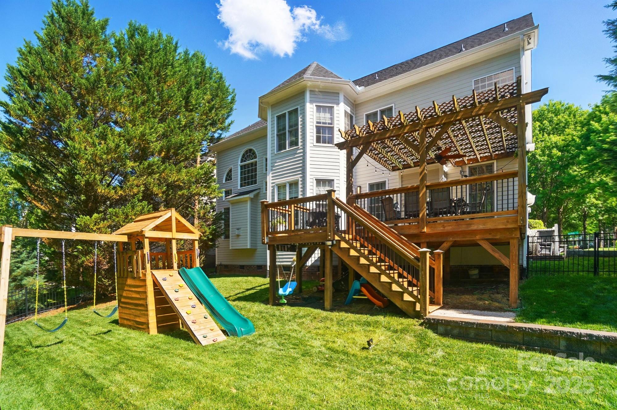 7722 Garnkirk Drive