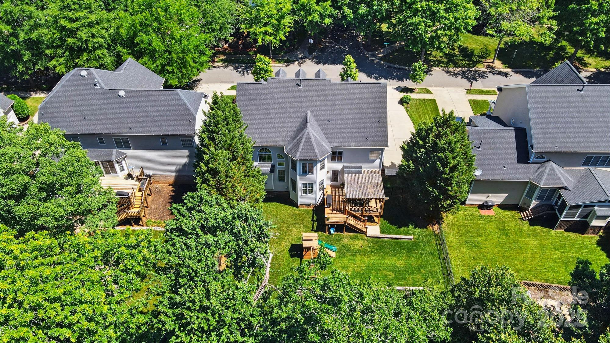 7722 Garnkirk Drive