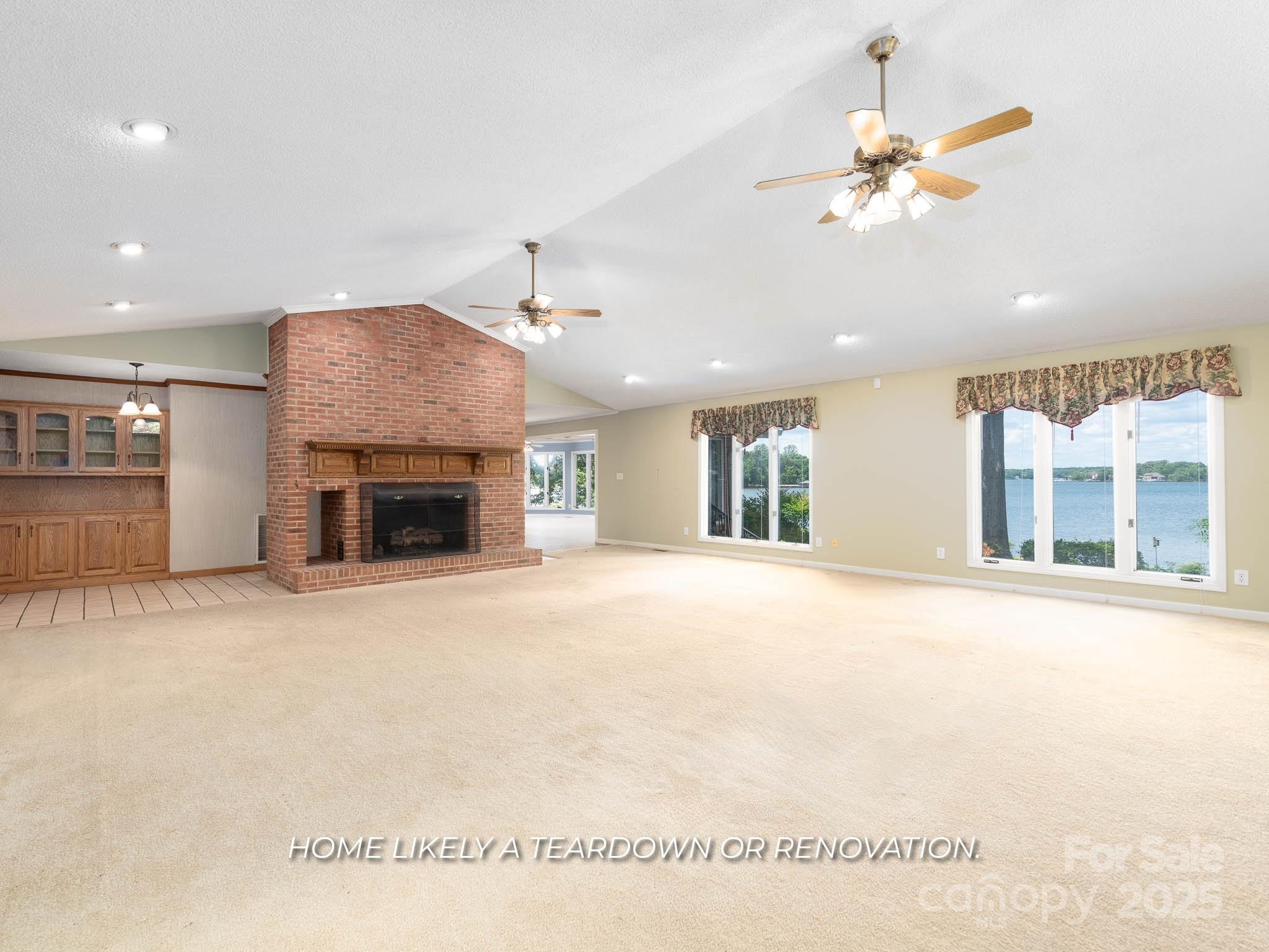 2818 Cherry Lane