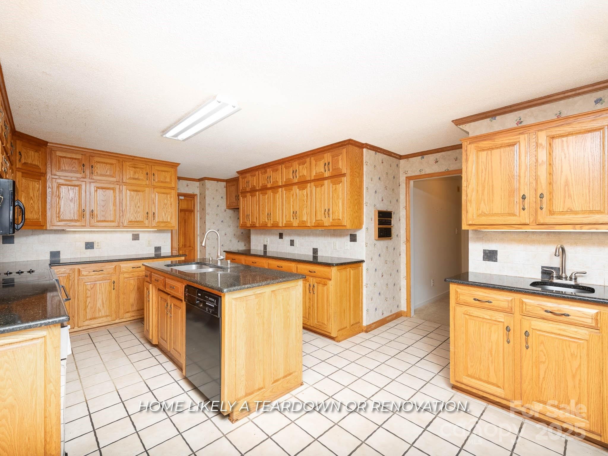 2818 Cherry Lane