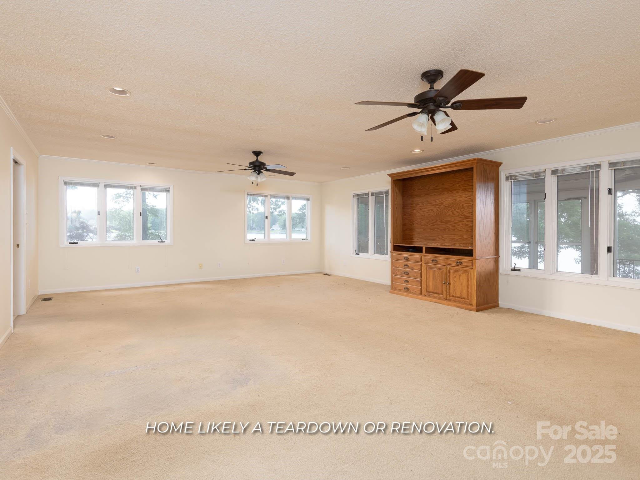 2818 Cherry Lane