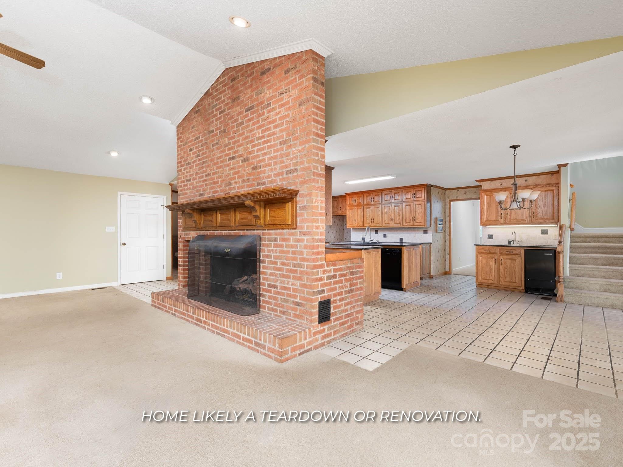 2818 Cherry Lane