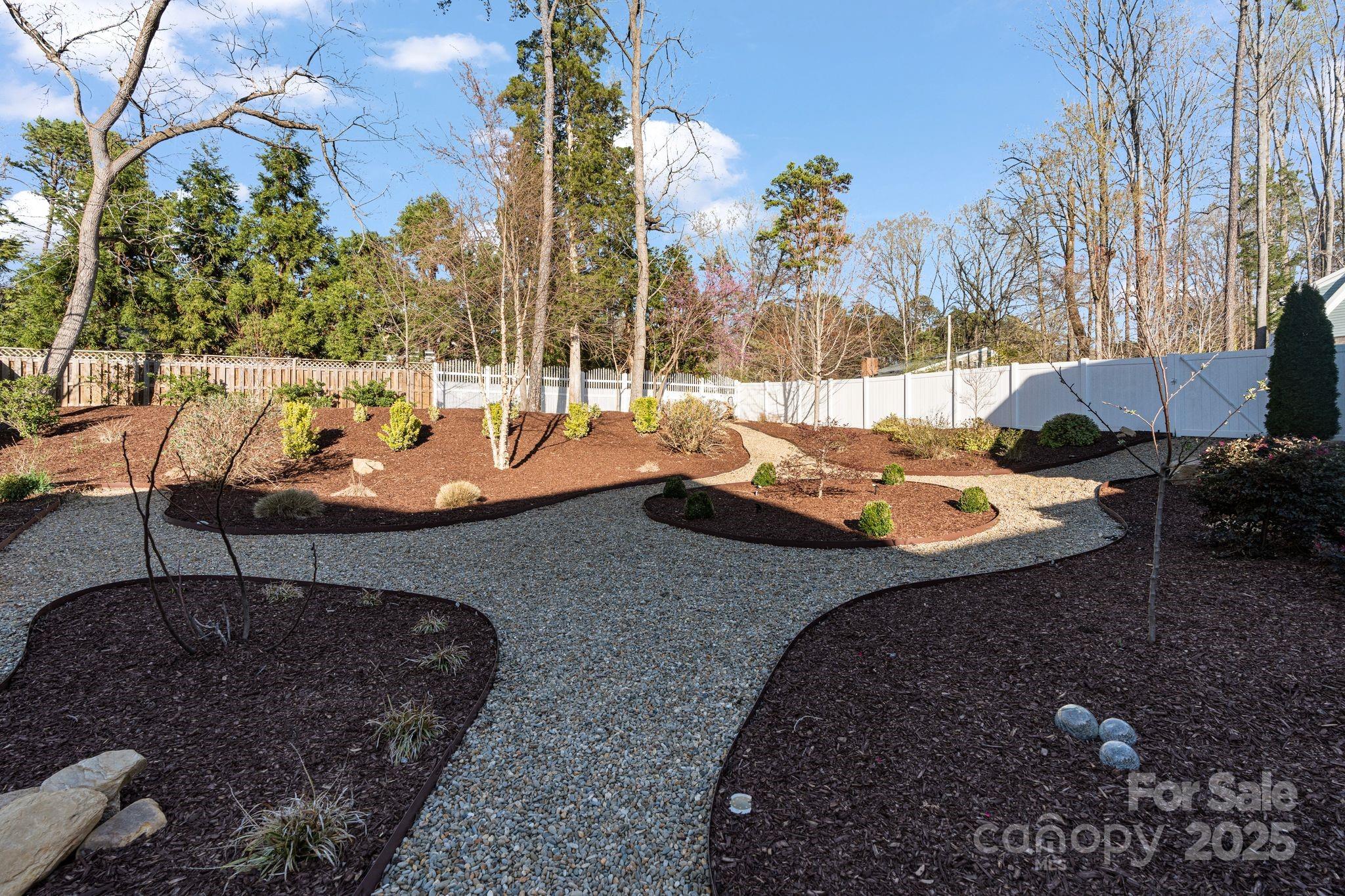 1502 Matthew Mcclure Circle