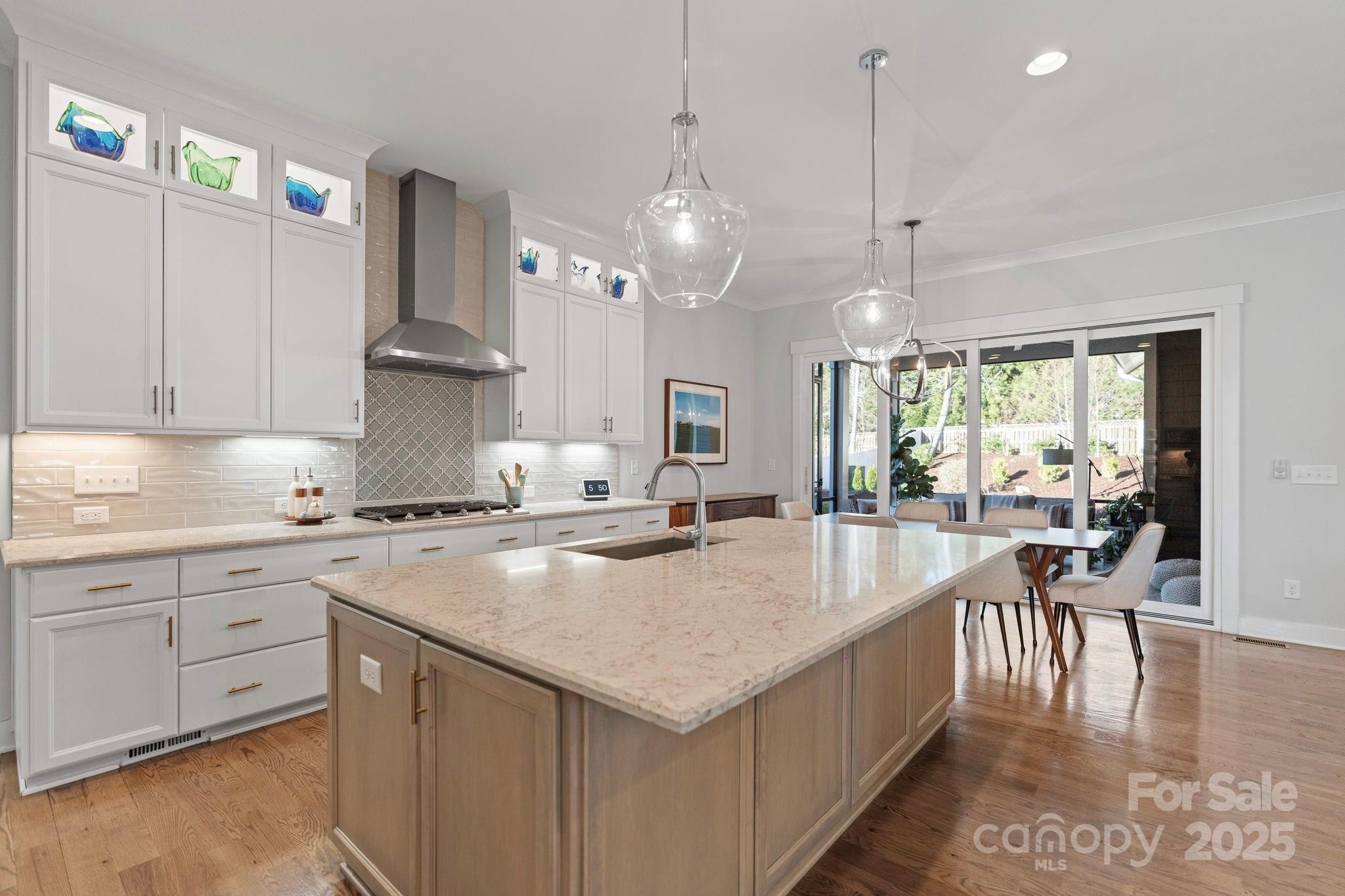 1502 Matthew Mcclure Circle