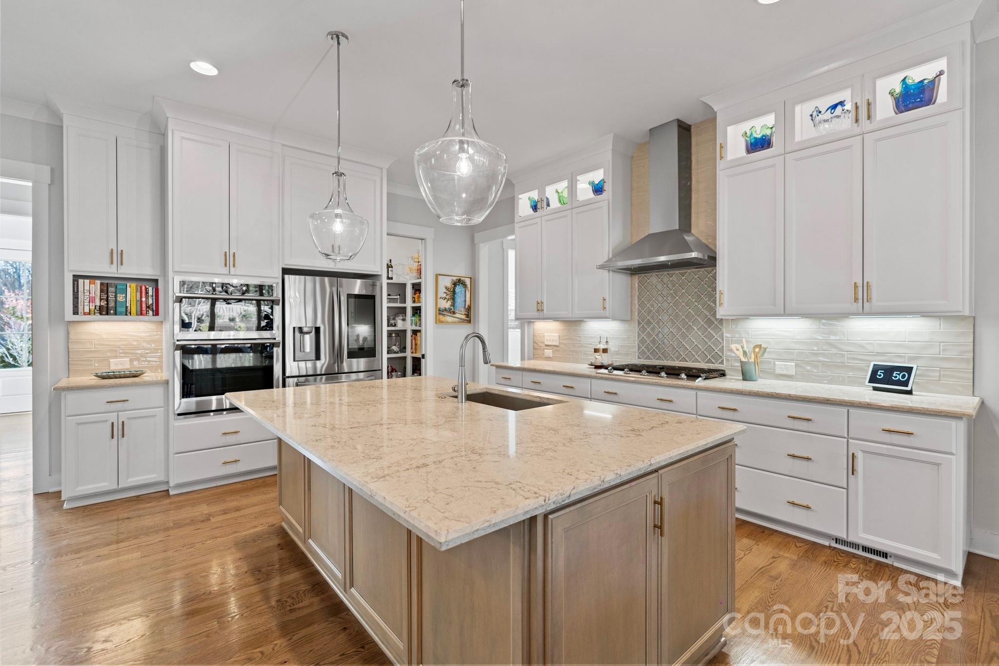 1502 Matthew Mcclure Circle