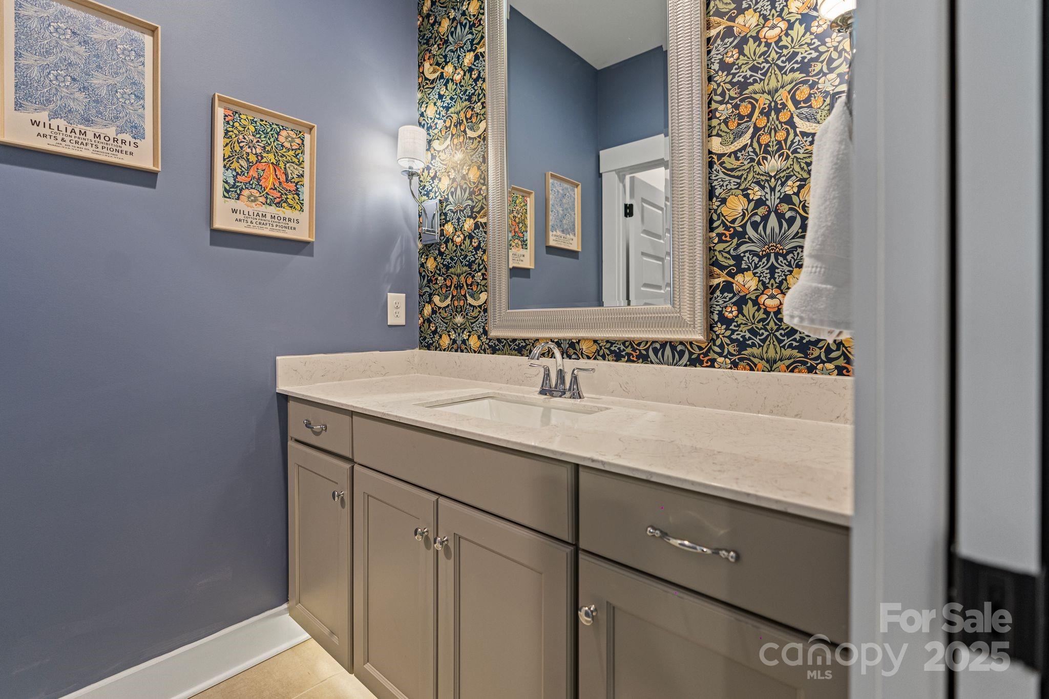 1502 Matthew Mcclure Circle