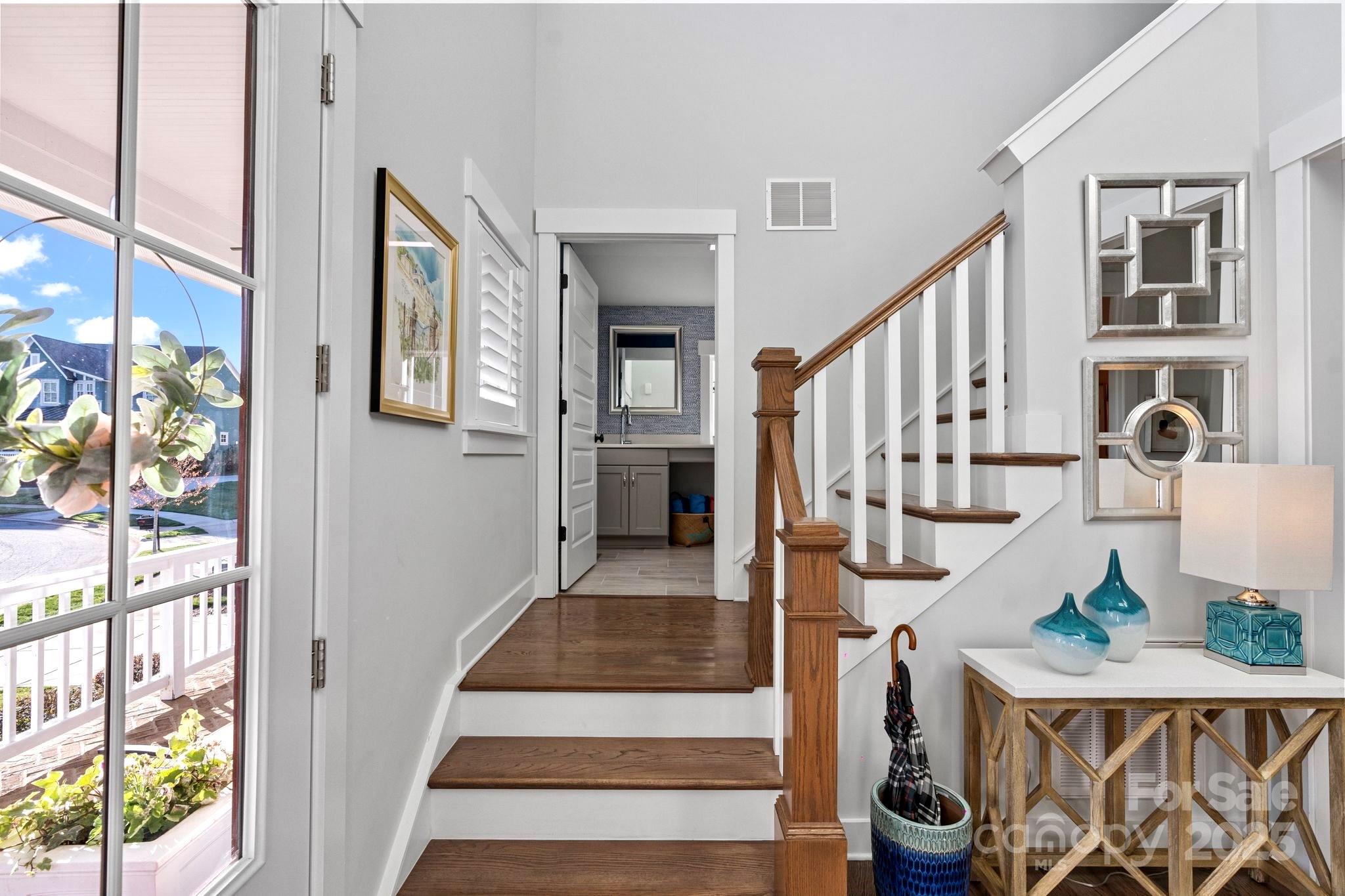 1502 Matthew Mcclure Circle