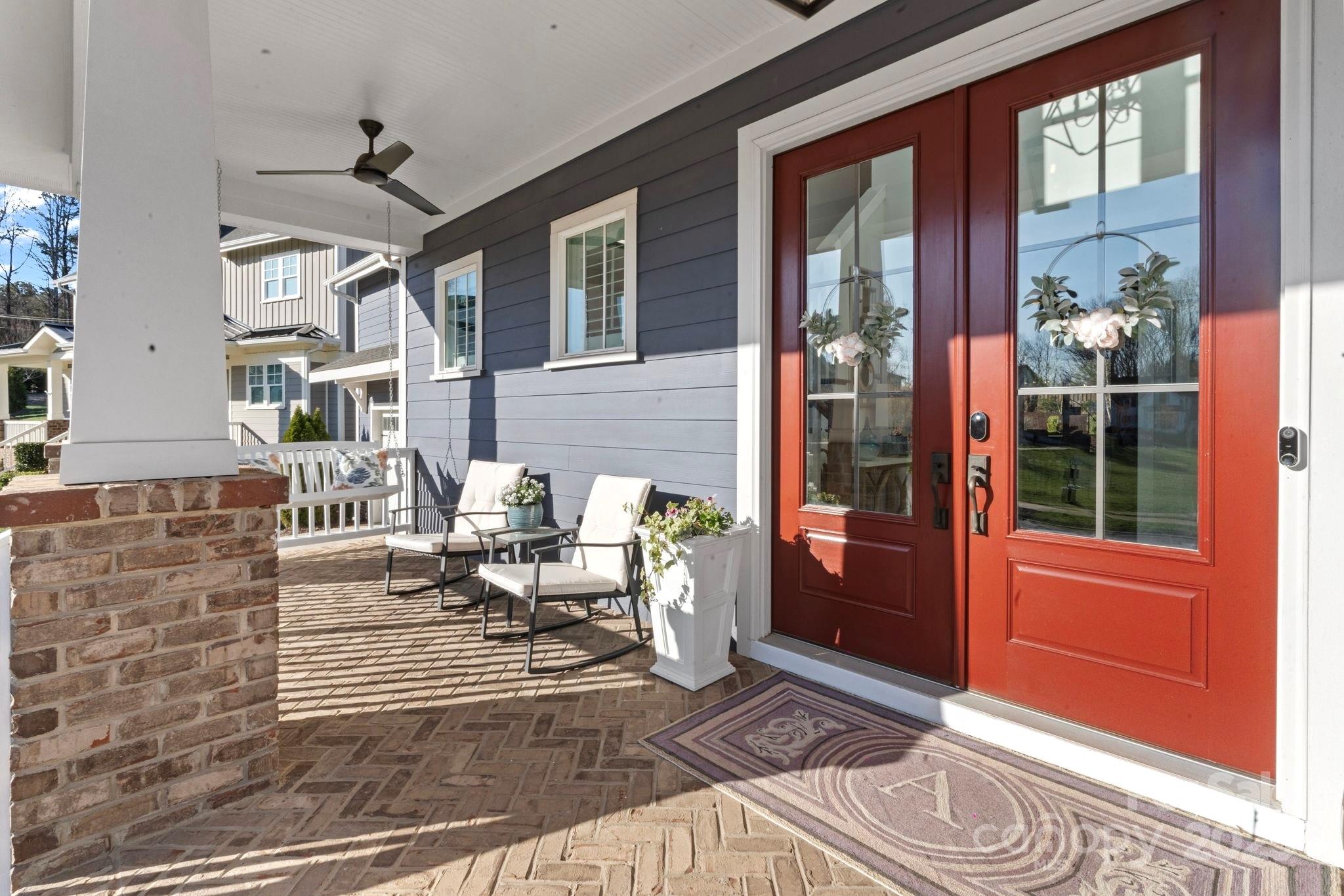 1502 Matthew Mcclure Circle