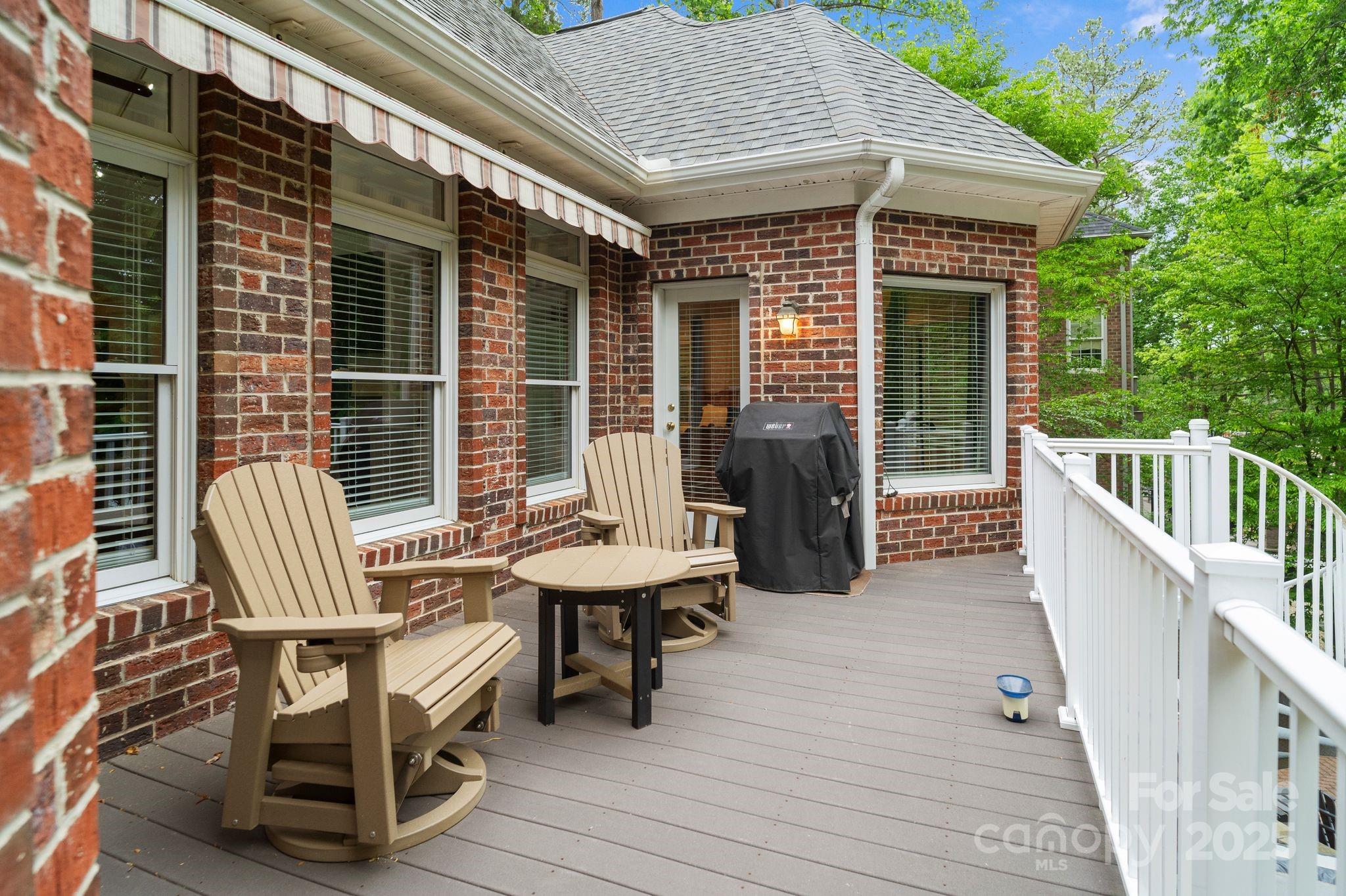 2200 Capes Cove Drive