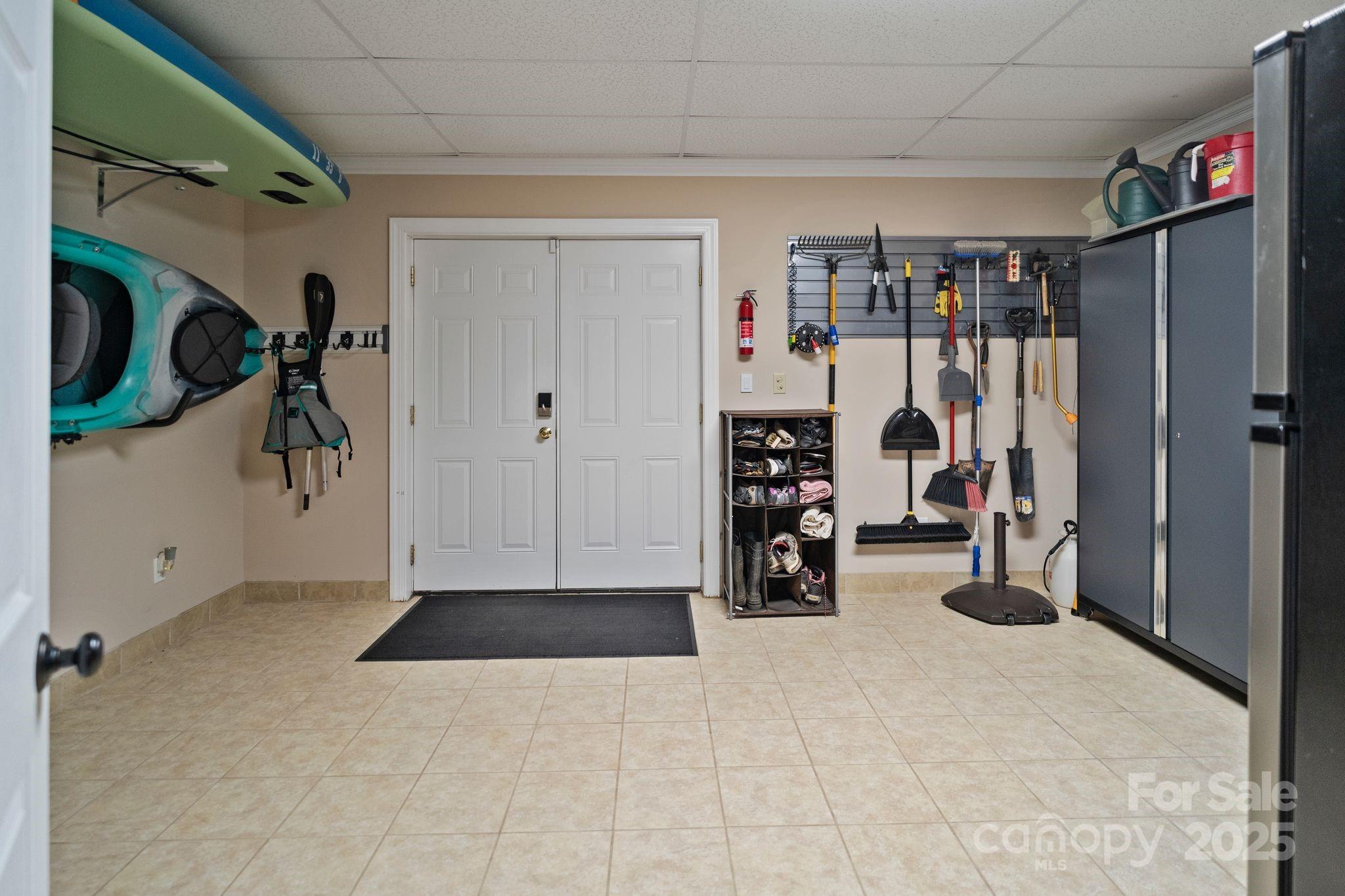 2200 Capes Cove Drive