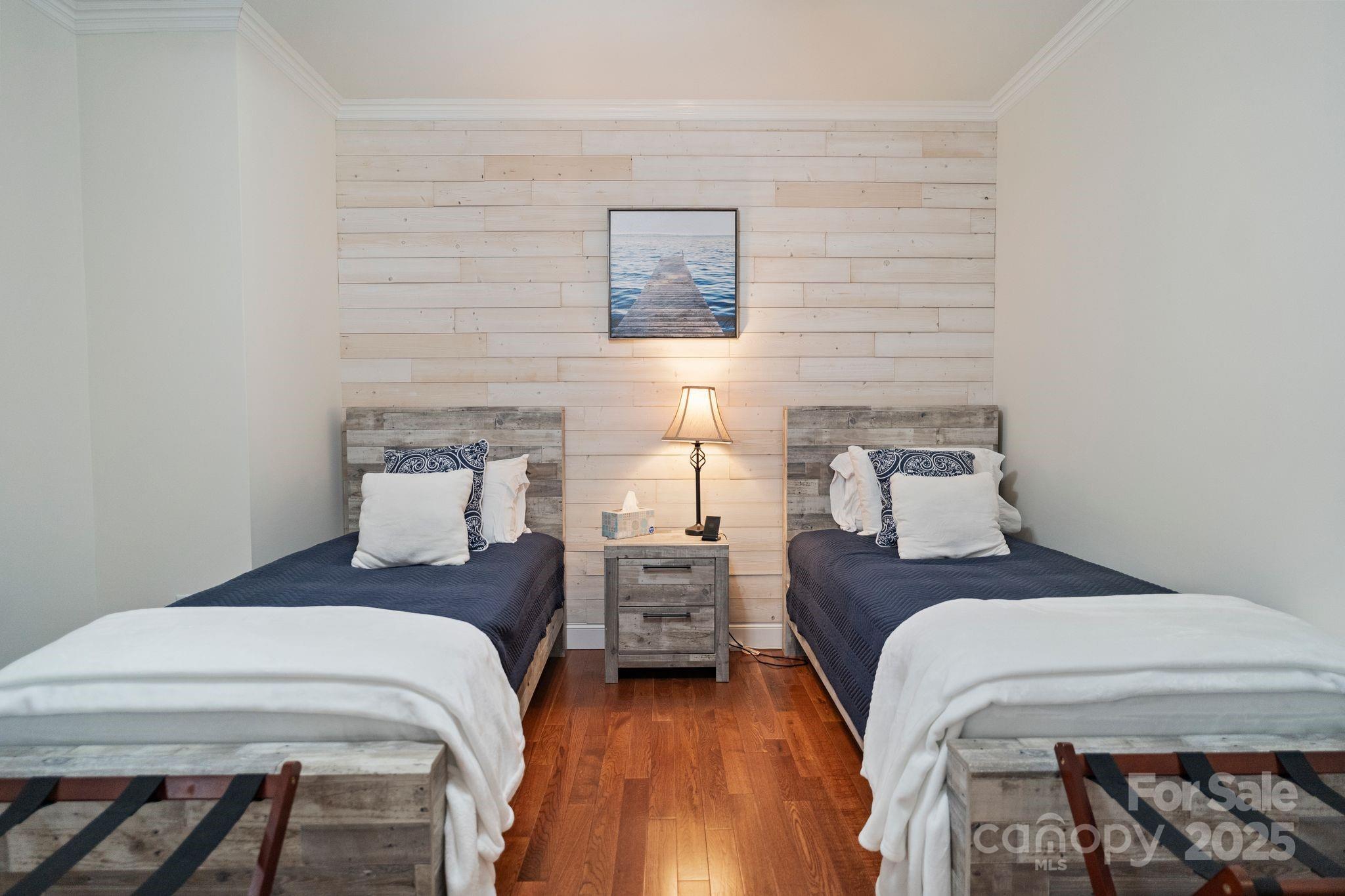 2200 Capes Cove Drive