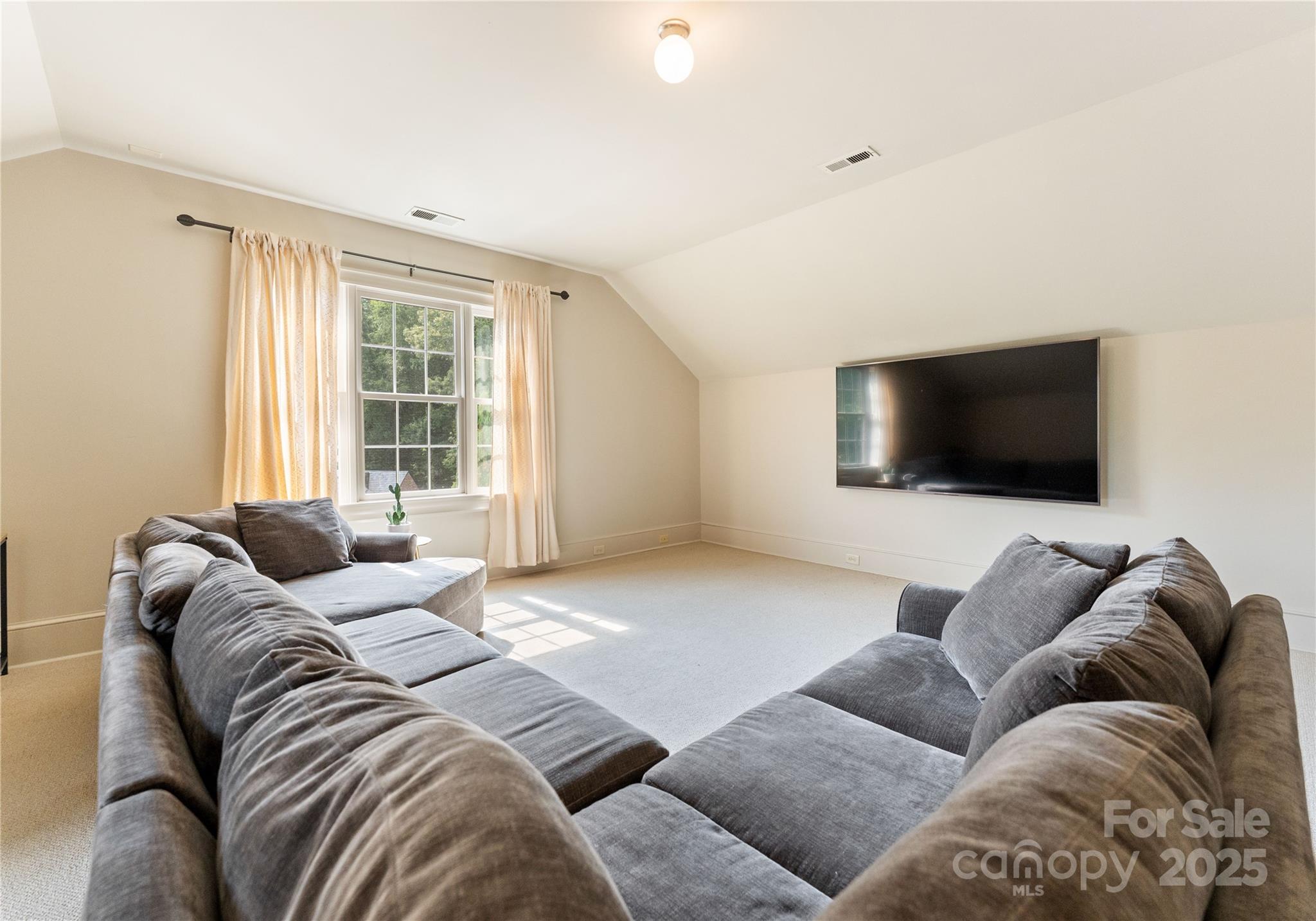 4023 Alexandra Alley Drive