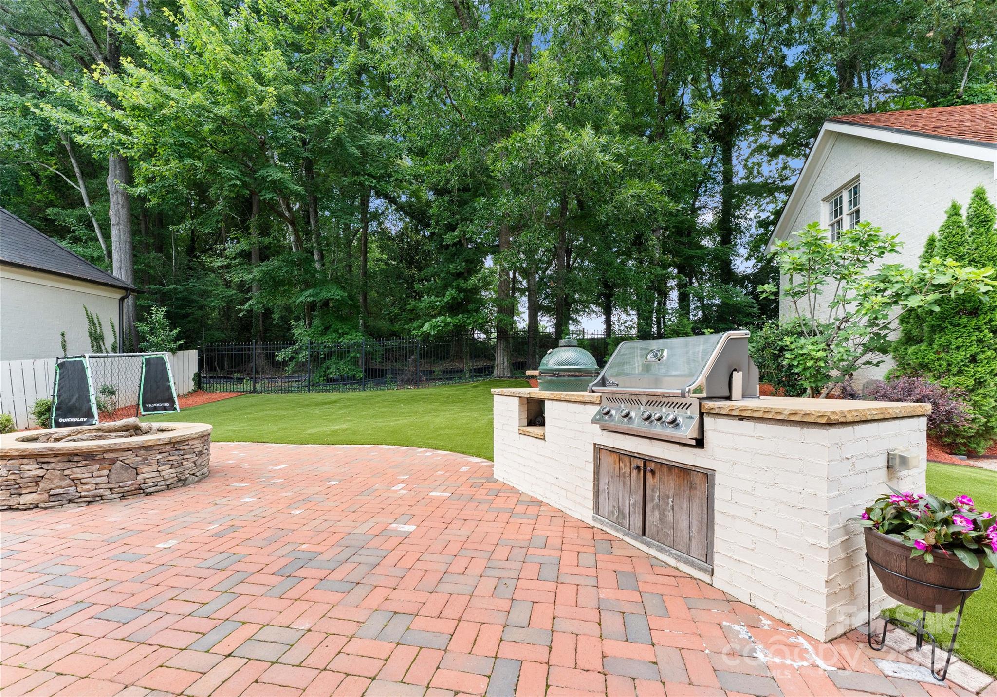 4023 Alexandra Alley Drive