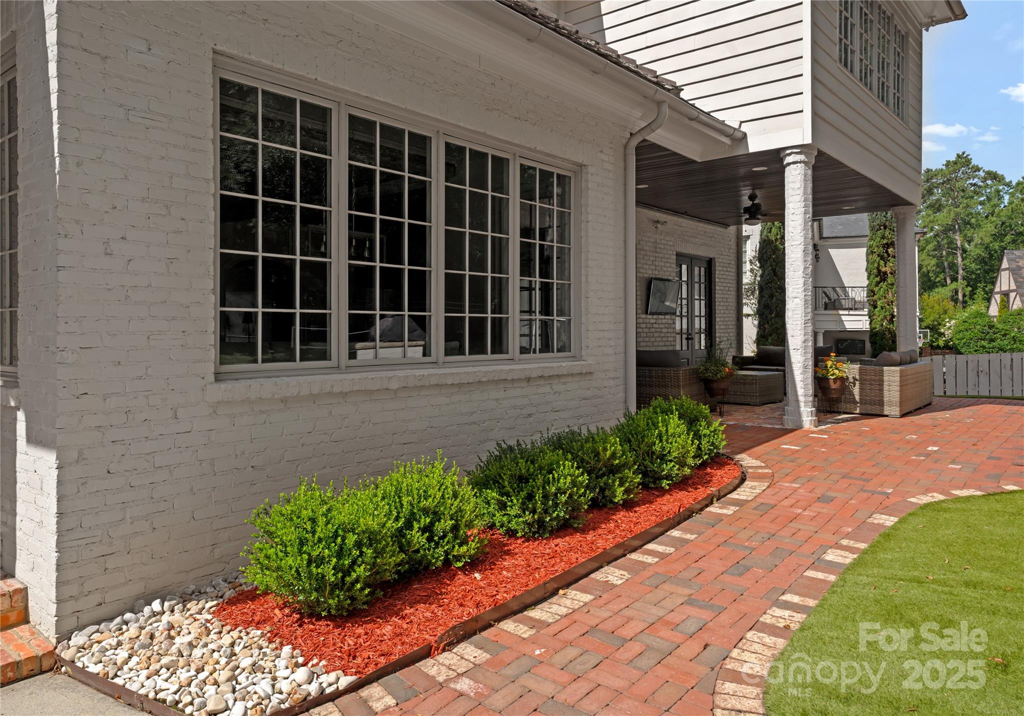 4023 Alexandra Alley Drive