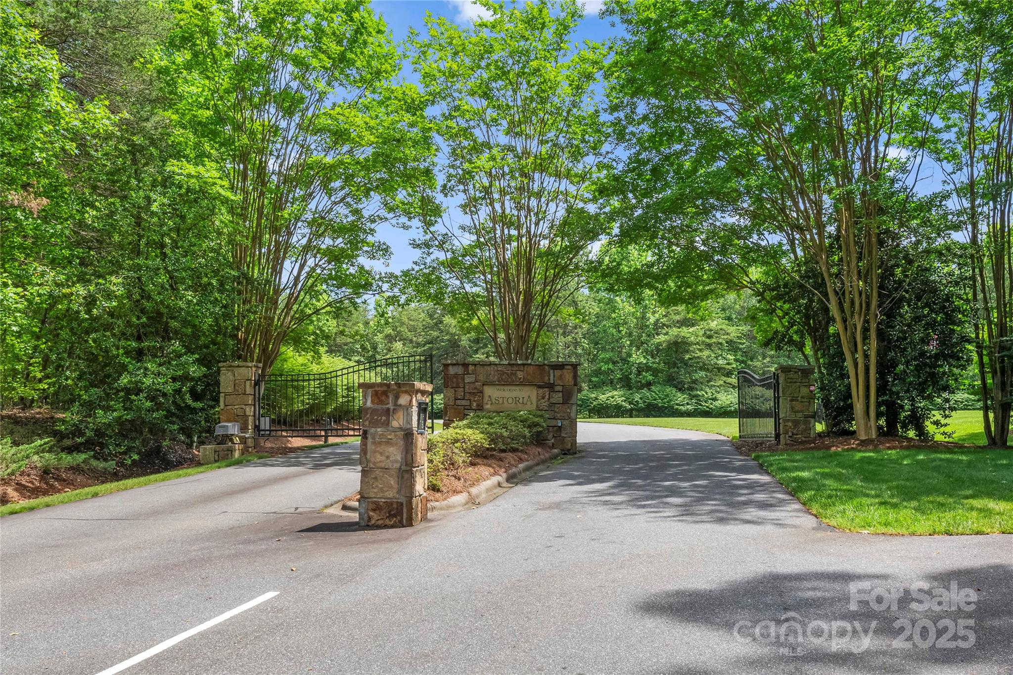 1336 Astoria Parkway