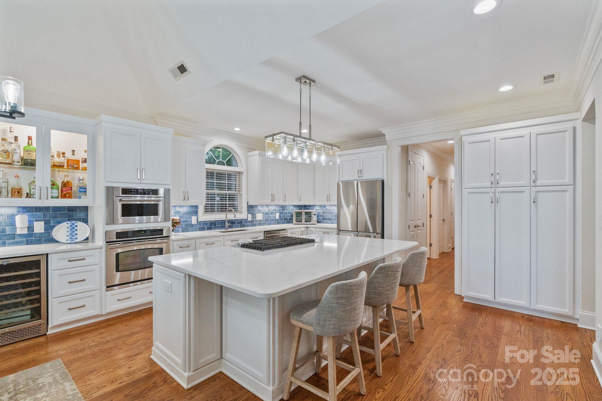 1336 Astoria Parkway