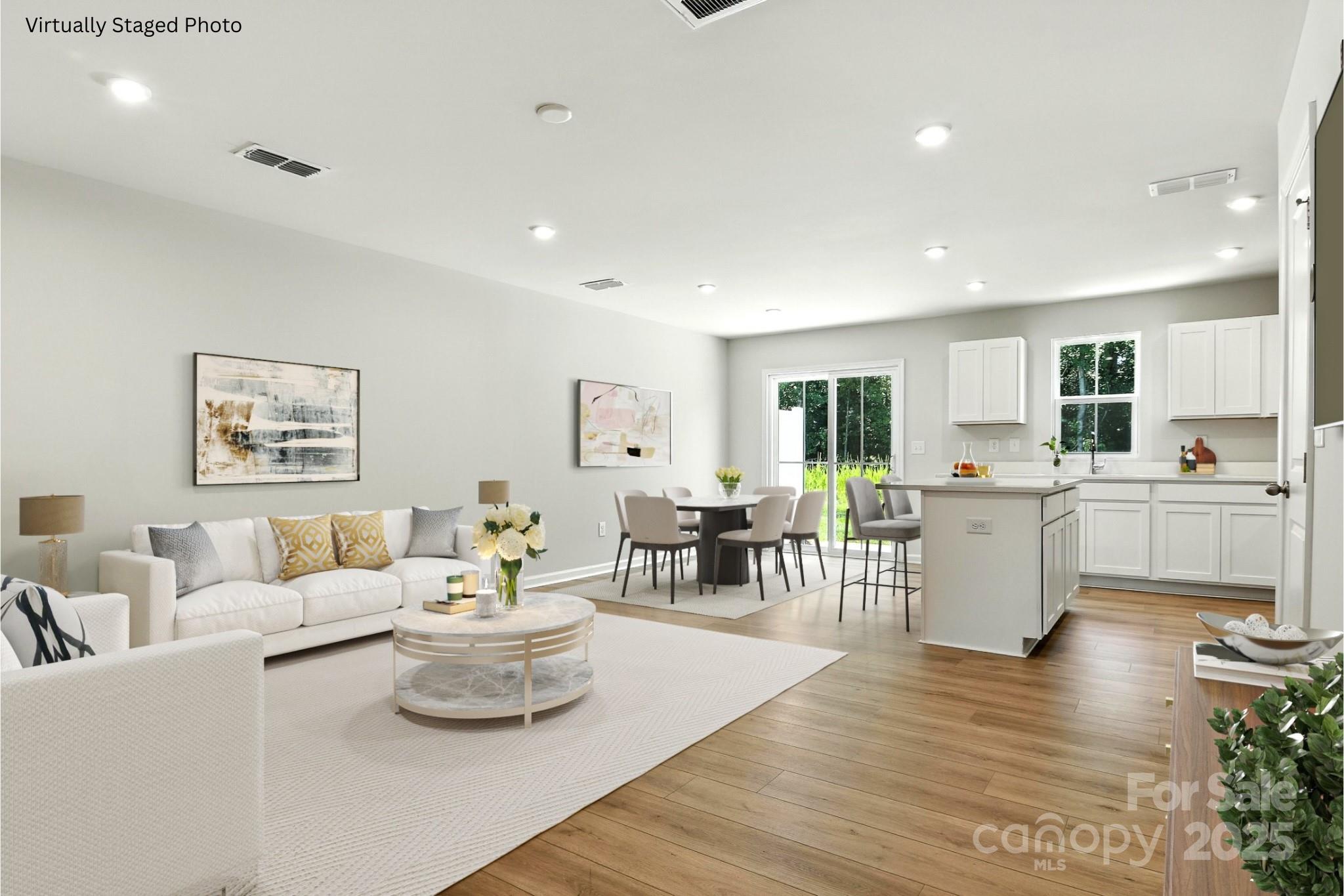 1525 39th Avenue Loop NE Unit: 4