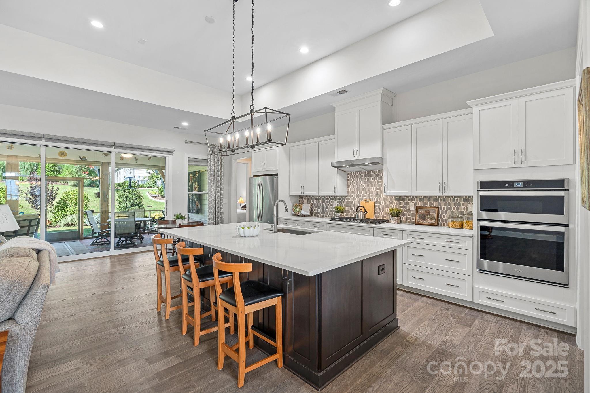 12018 Cove Court