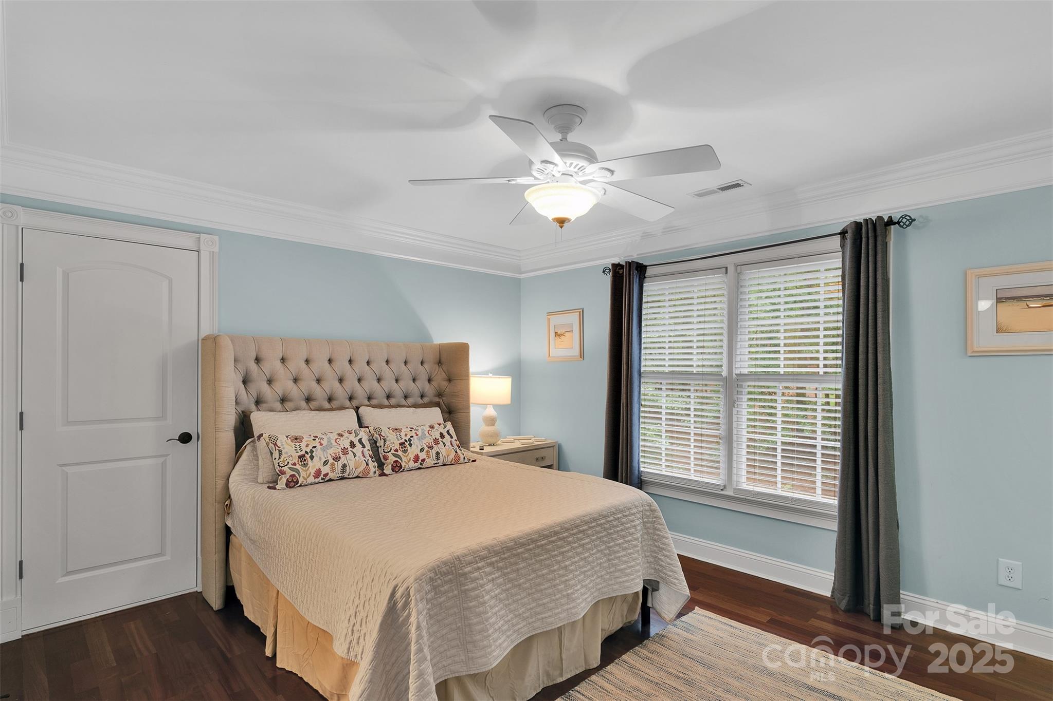 4552 Sawgrass Court