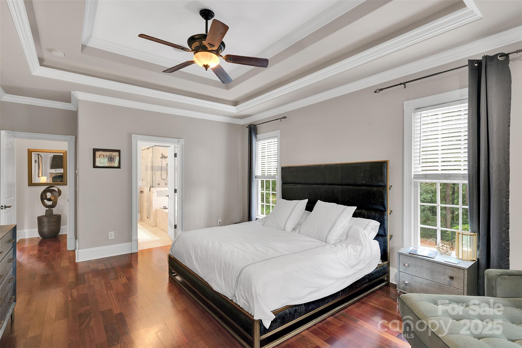 4552 Sawgrass Court