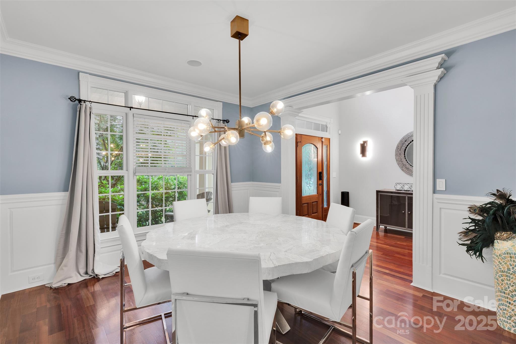 4552 Sawgrass Court