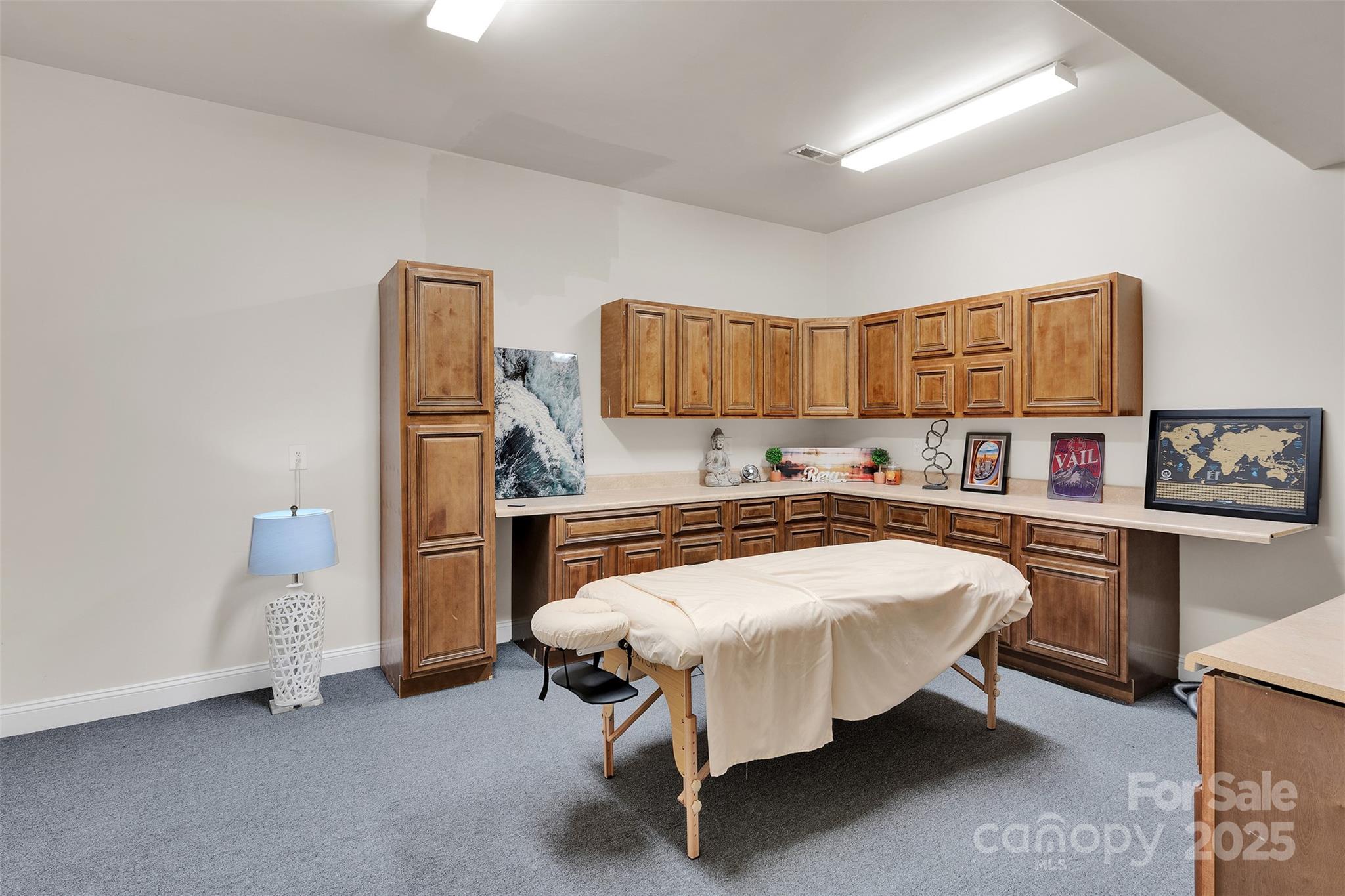 4552 Sawgrass Court