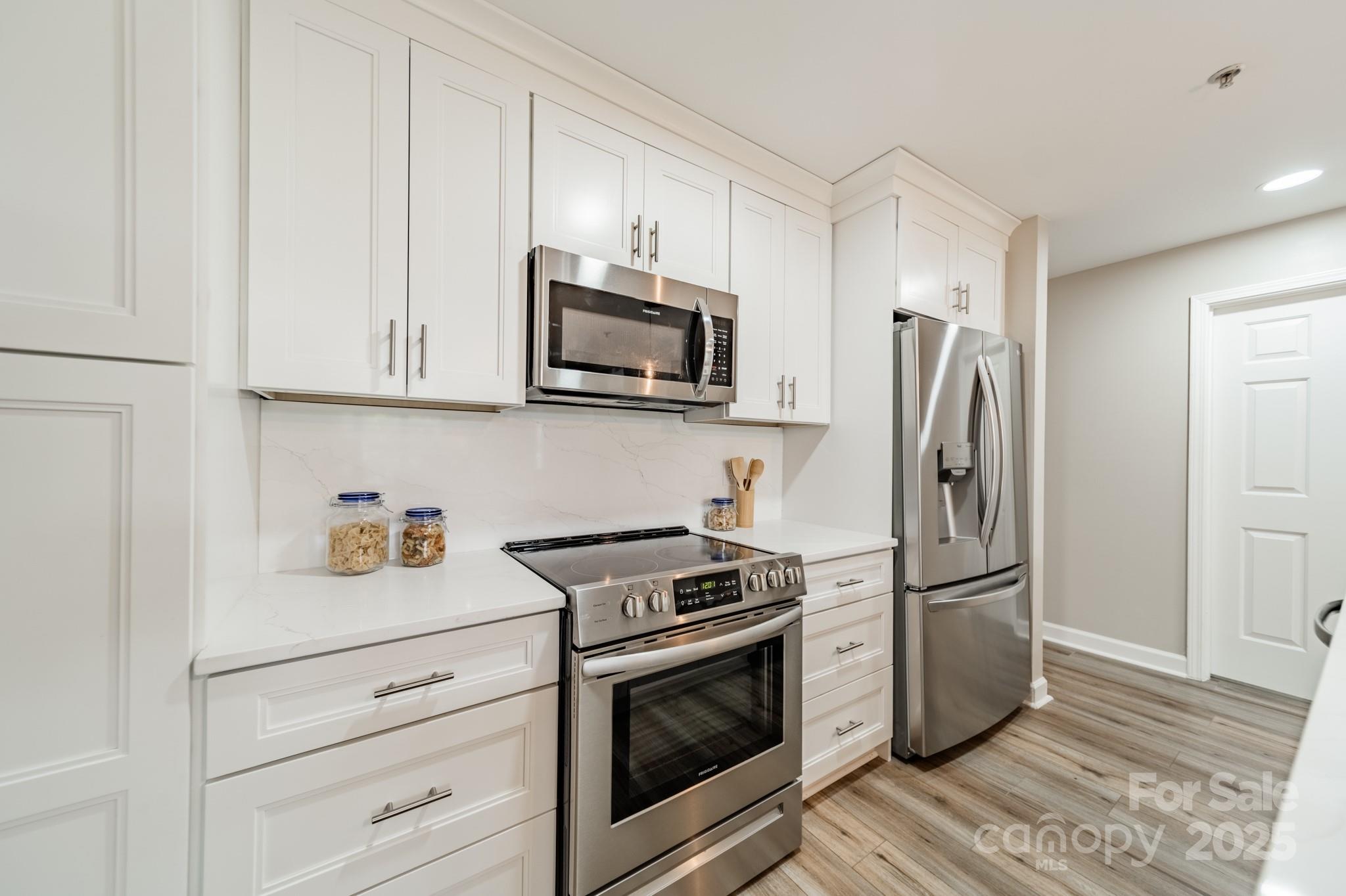 104 Pier 33 Drive Unit: 303