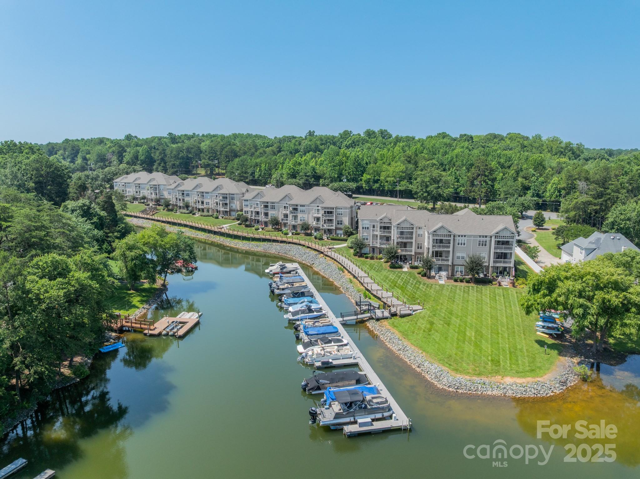 104 Pier 33 Drive Unit: 303