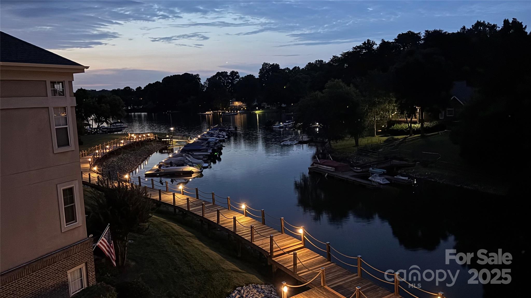 104 Pier 33 Drive Unit: 303