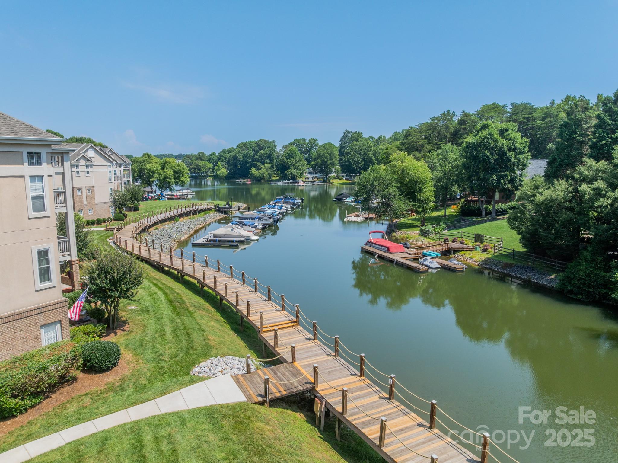 104 Pier 33 Drive Unit: 303