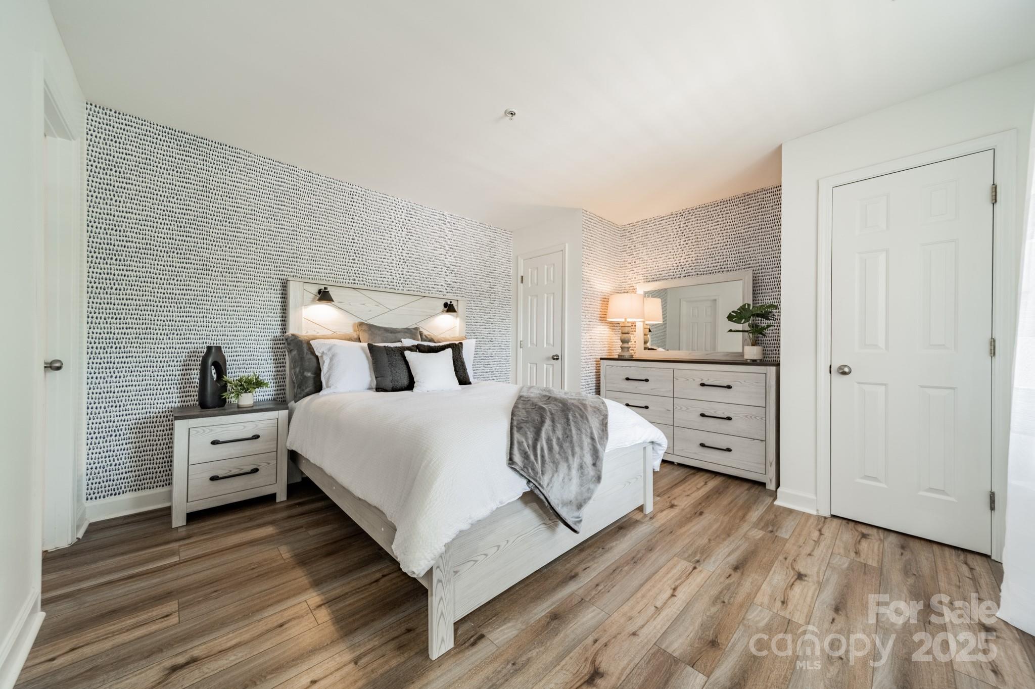 104 Pier 33 Drive Unit: 303