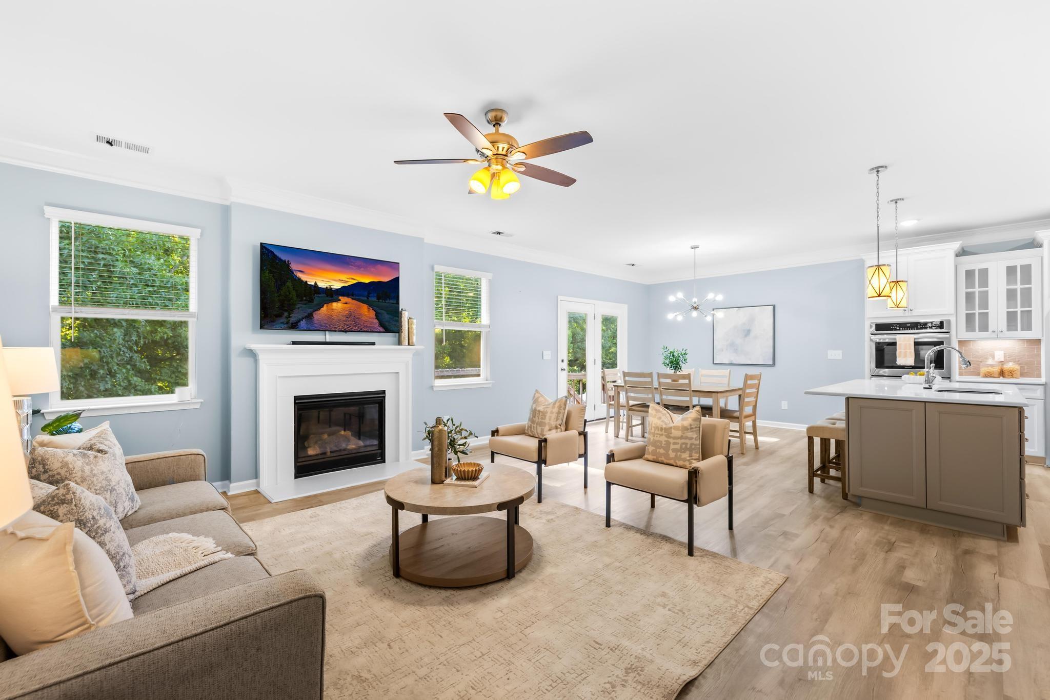 113 Glastonbury Drive