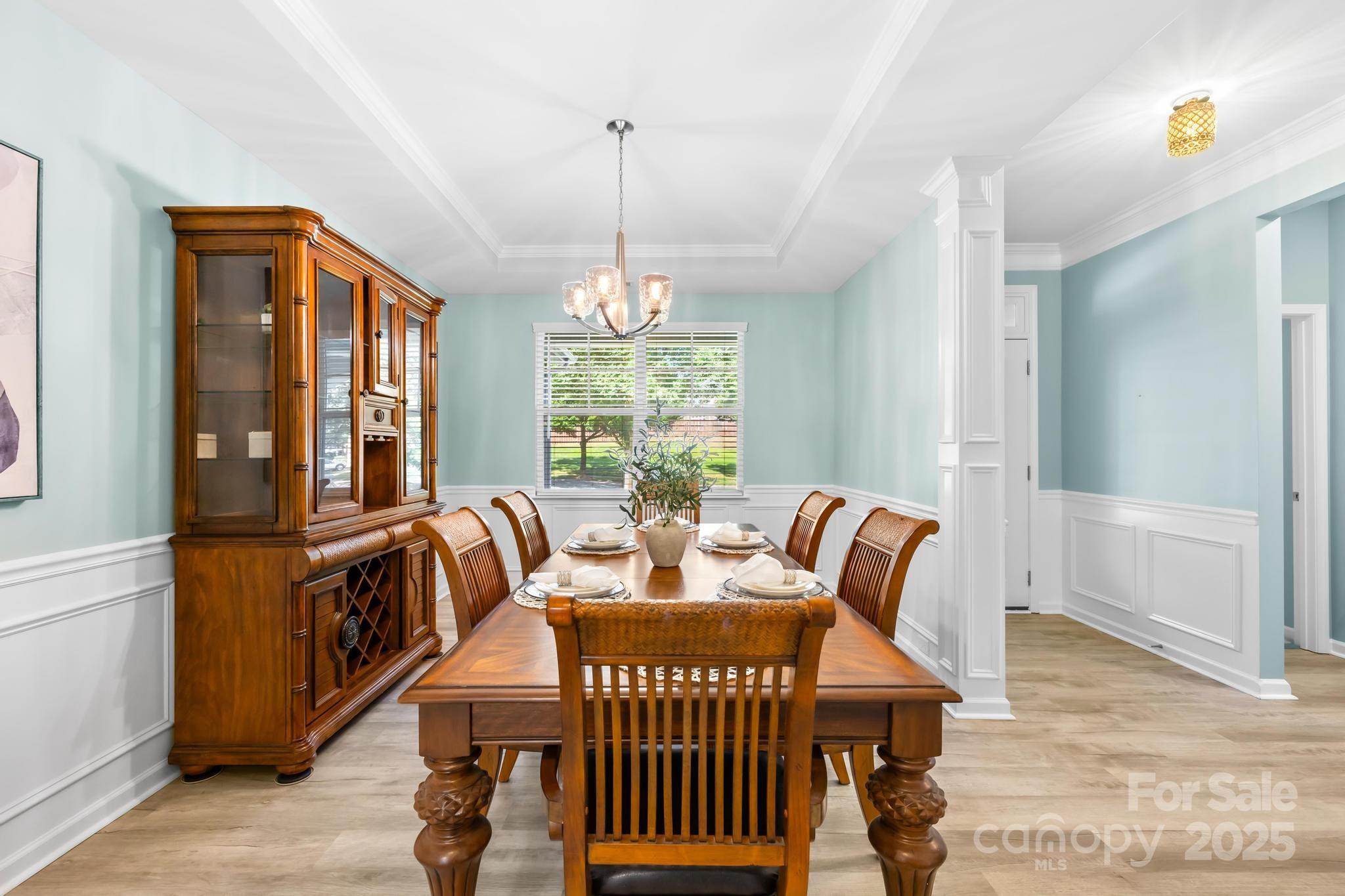 113 Glastonbury Drive