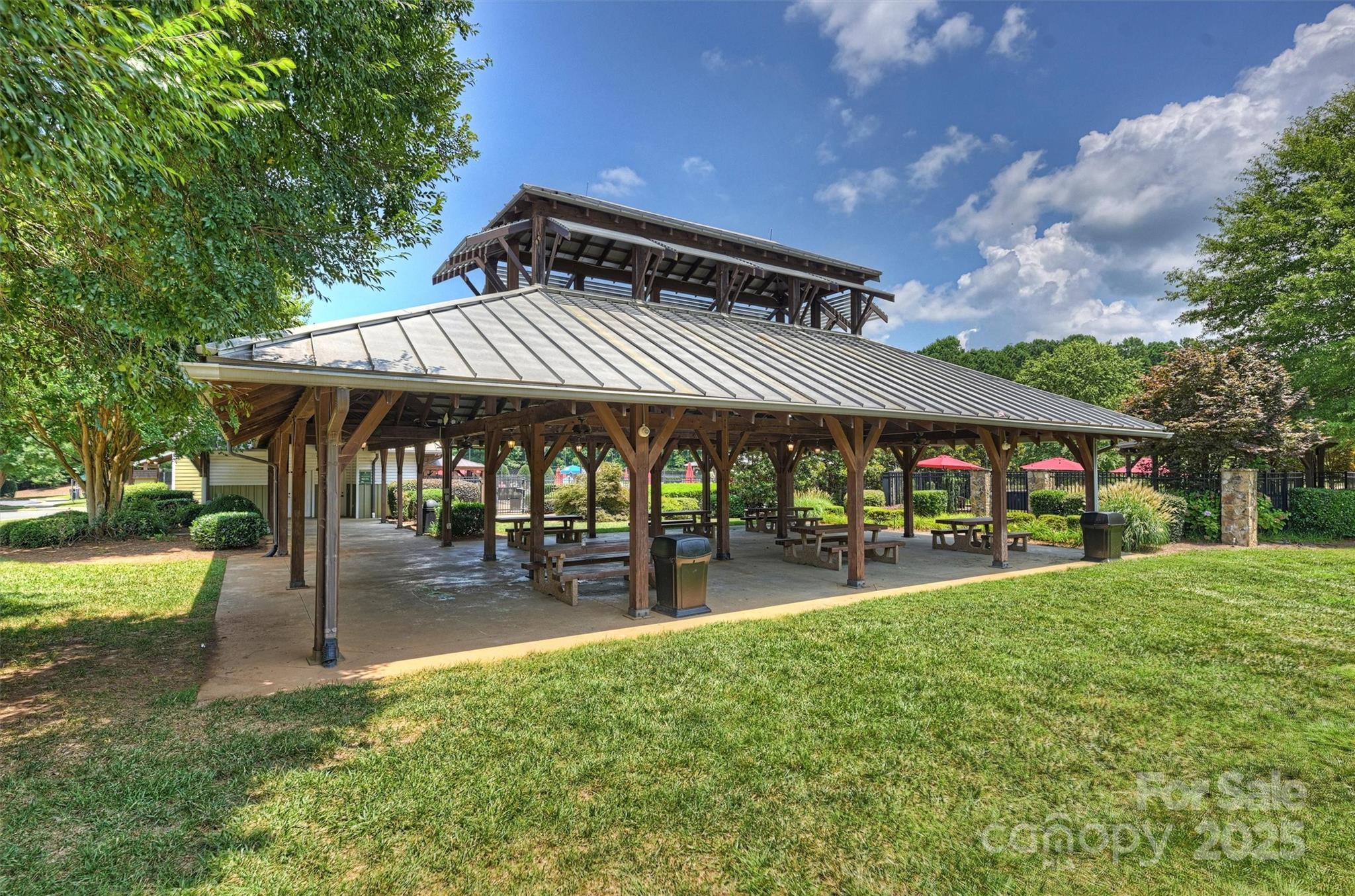 139 E Callicutt Trail