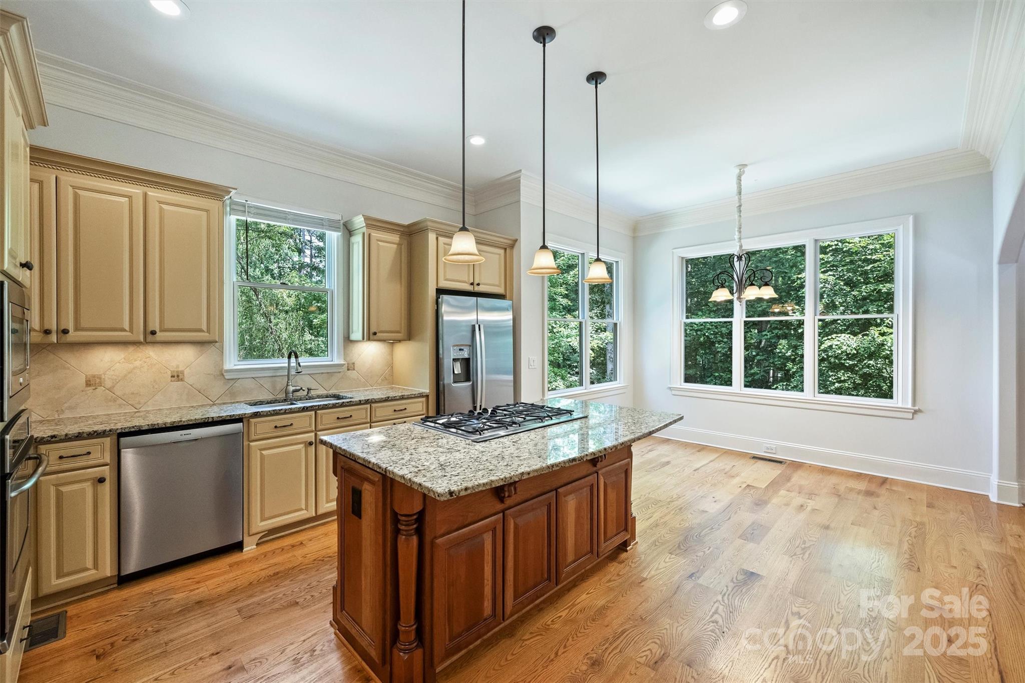 139 E Callicutt Trail