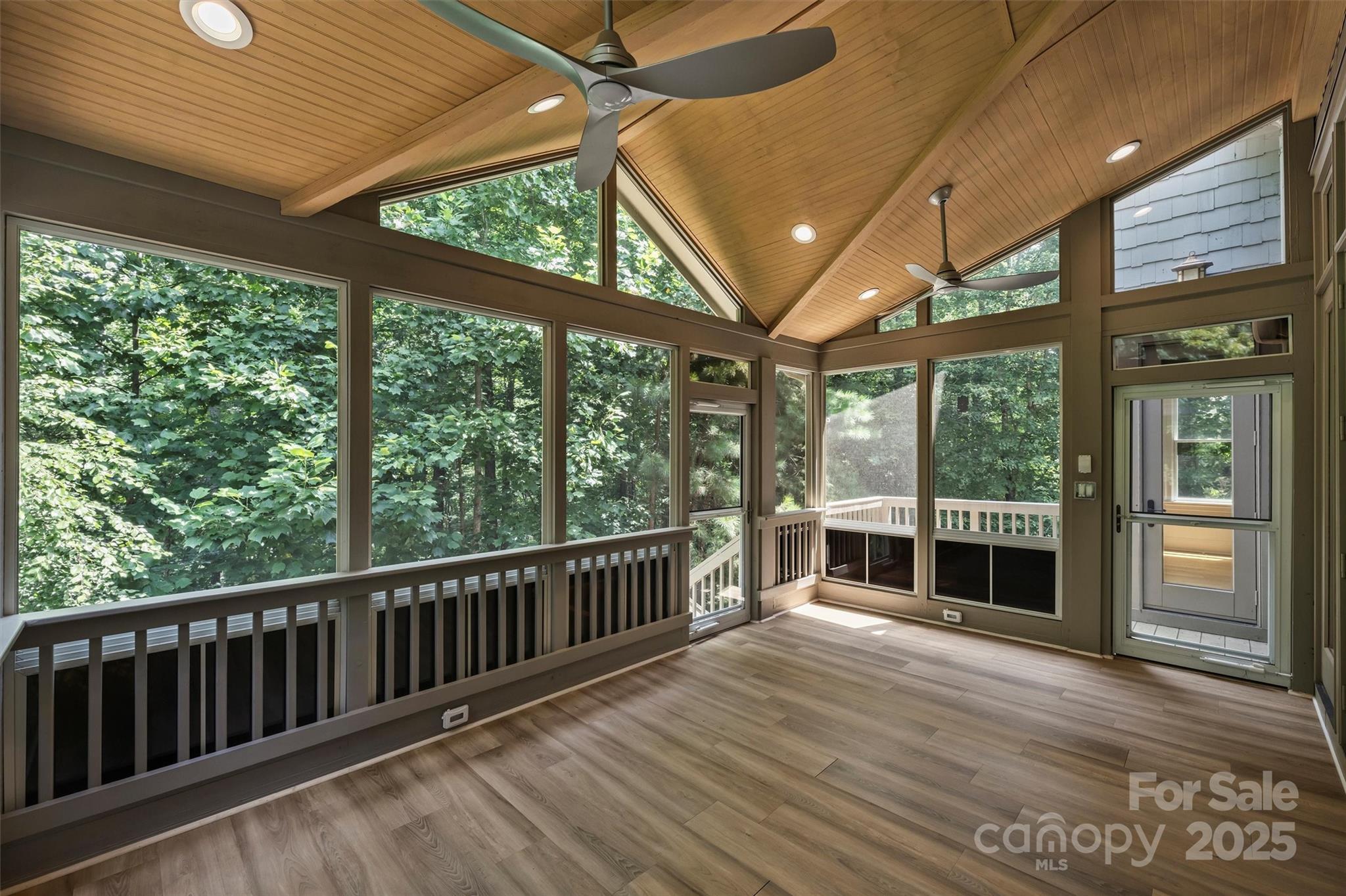 139 E Callicutt Trail