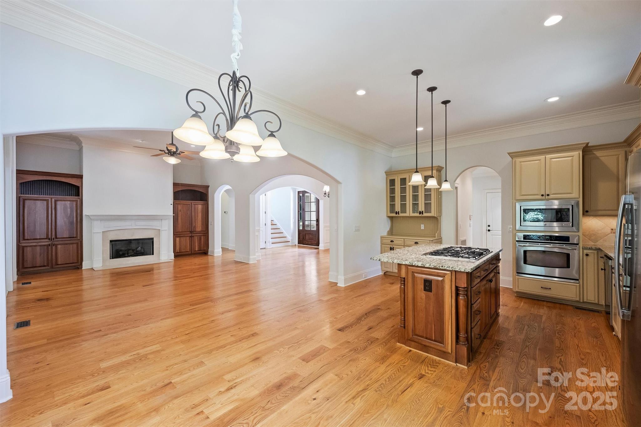 139 E Callicutt Trail