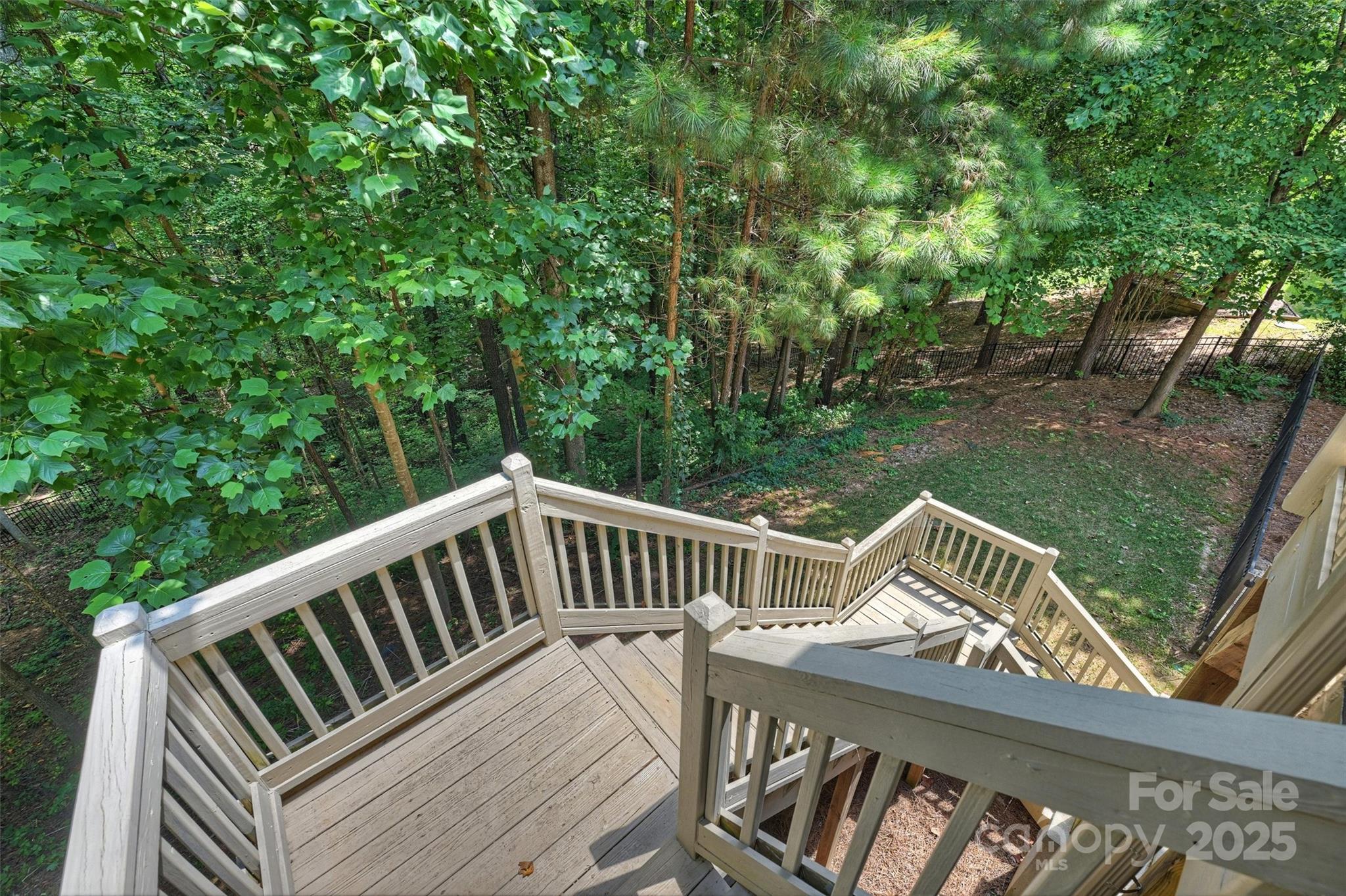 139 E Callicutt Trail