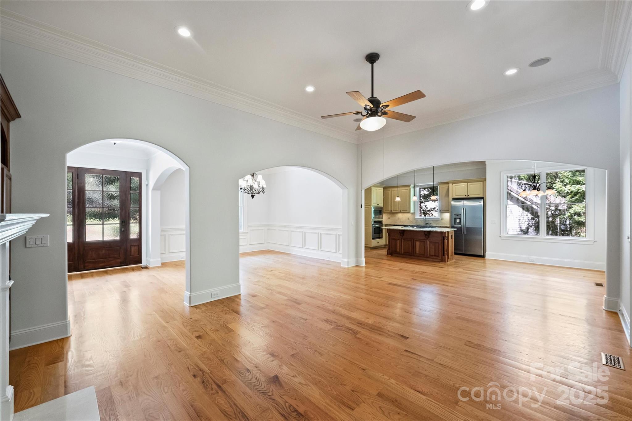 139 E Callicutt Trail